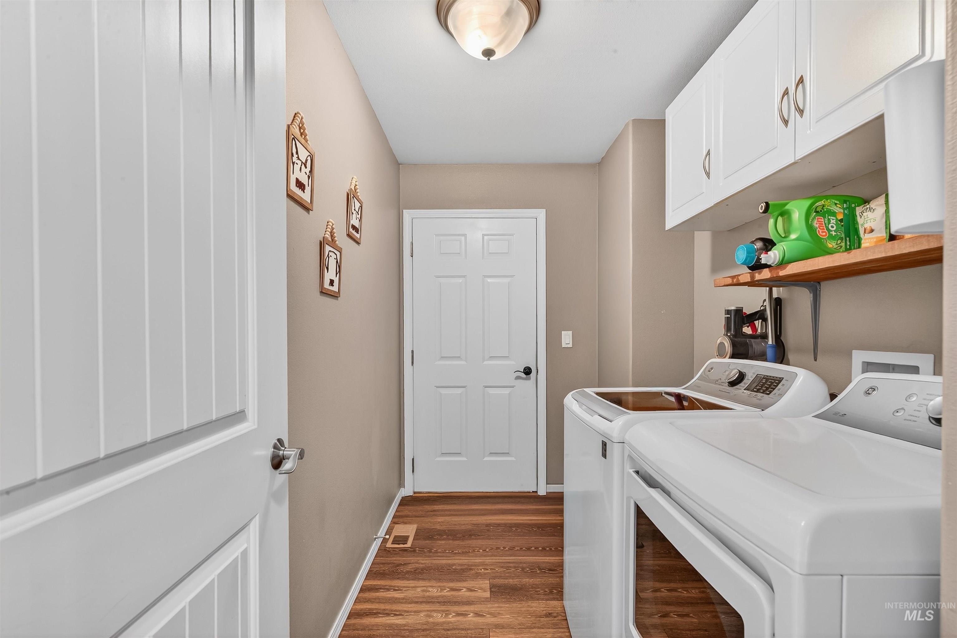 1827 Grelle Ave, Lewiston, Idaho 83501, 4 Bedrooms, 3 Bathrooms, Residential For Sale, Price $934,900, 98966168