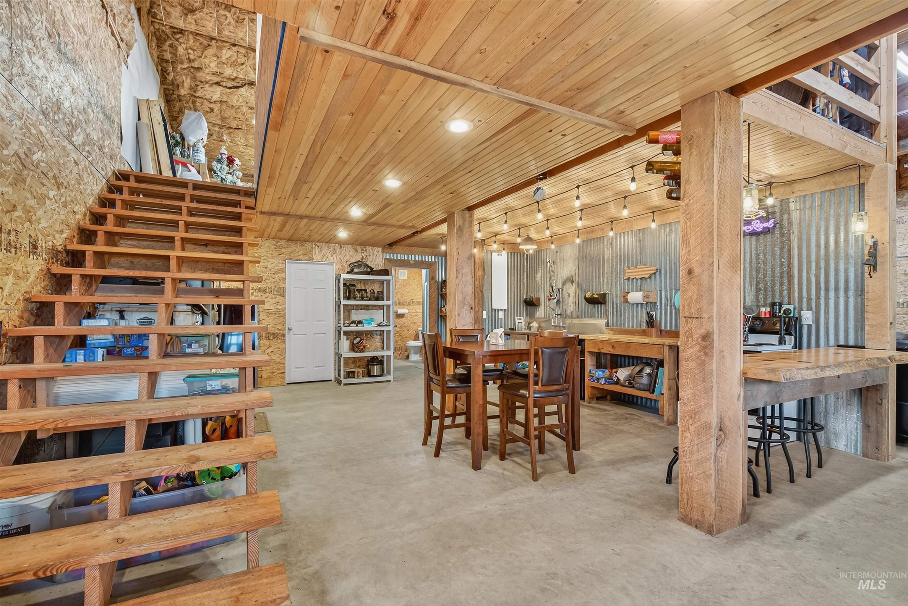 1827 Grelle Ave, Lewiston, Idaho 83501, 4 Bedrooms, 3 Bathrooms, Residential For Sale, Price $934,900, 98966168