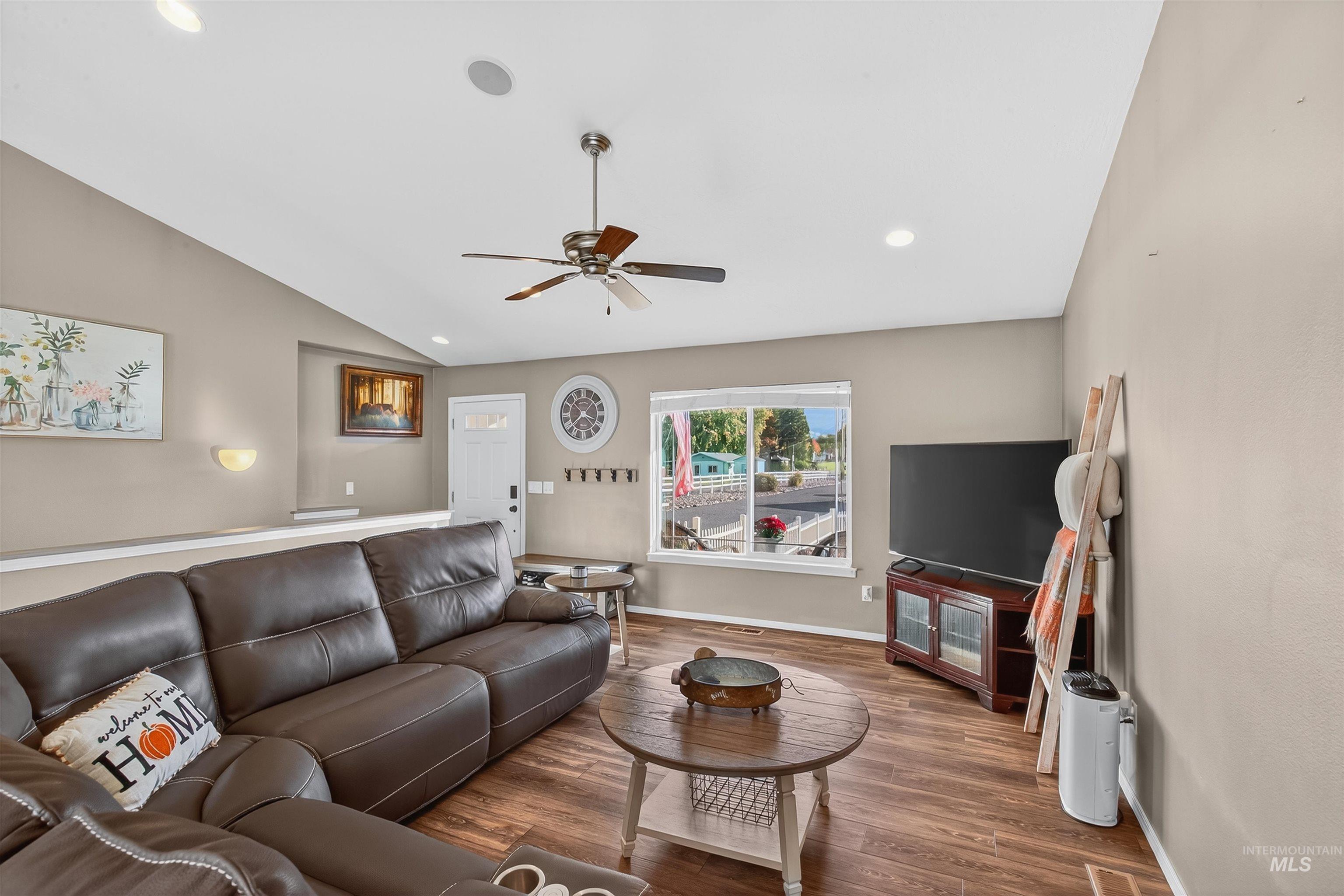 1827 Grelle Ave, Lewiston, Idaho 83501, 4 Bedrooms, 3 Bathrooms, Residential For Sale, Price $934,900, 98966168