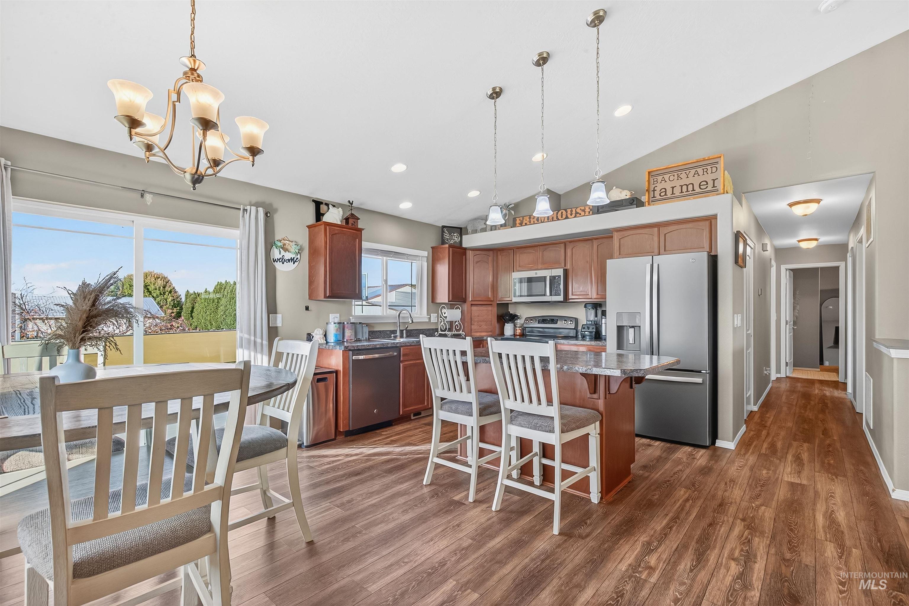 1827 Grelle Ave, Lewiston, Idaho 83501, 4 Bedrooms, 3 Bathrooms, Residential For Sale, Price $934,900, 98966168