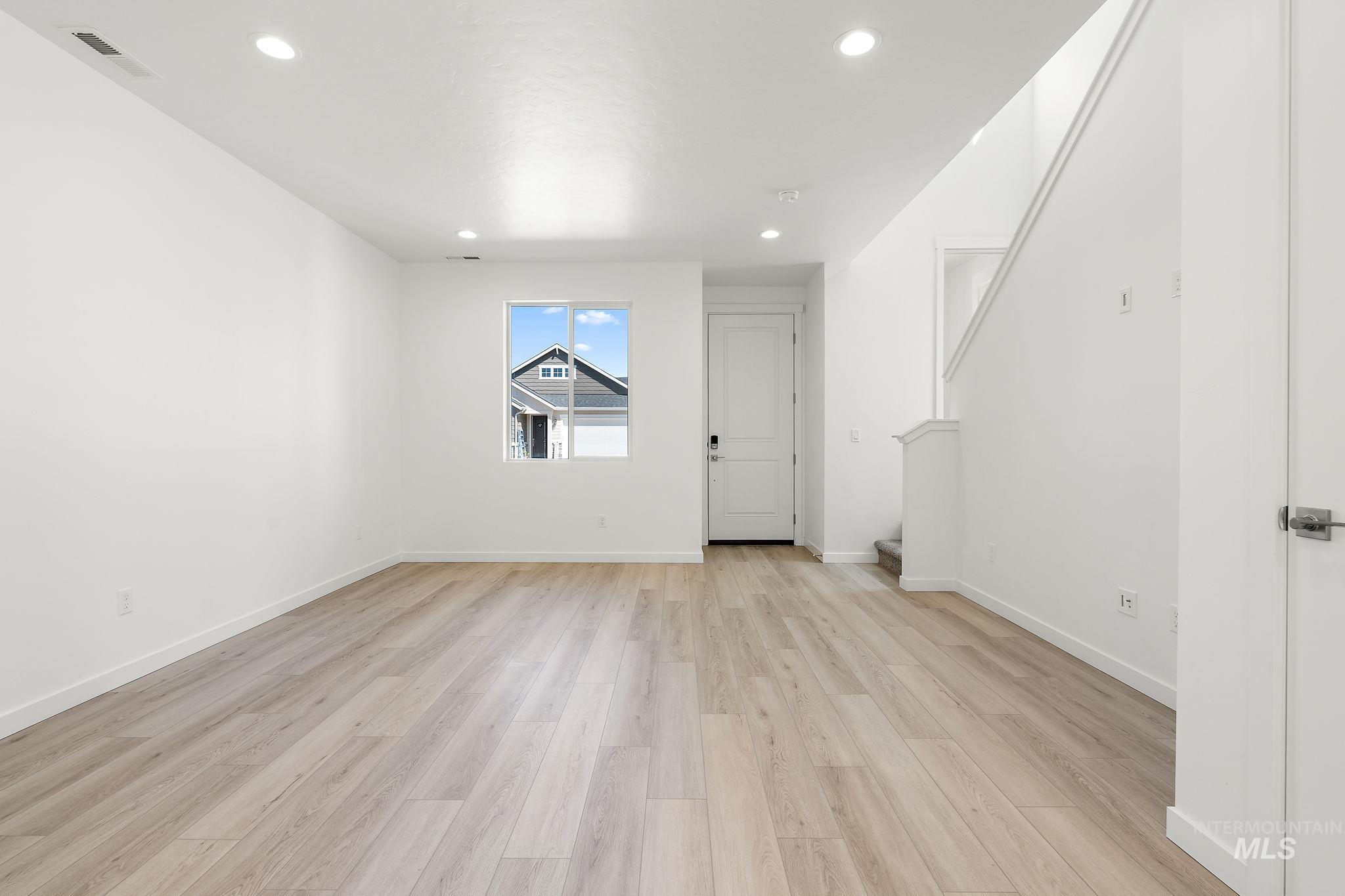 12315 W Endsley Lane, Star, Idaho 83669, 3 Bedrooms, 2.5 Bathrooms, Residential For Sale, Price $374,990, 98966169