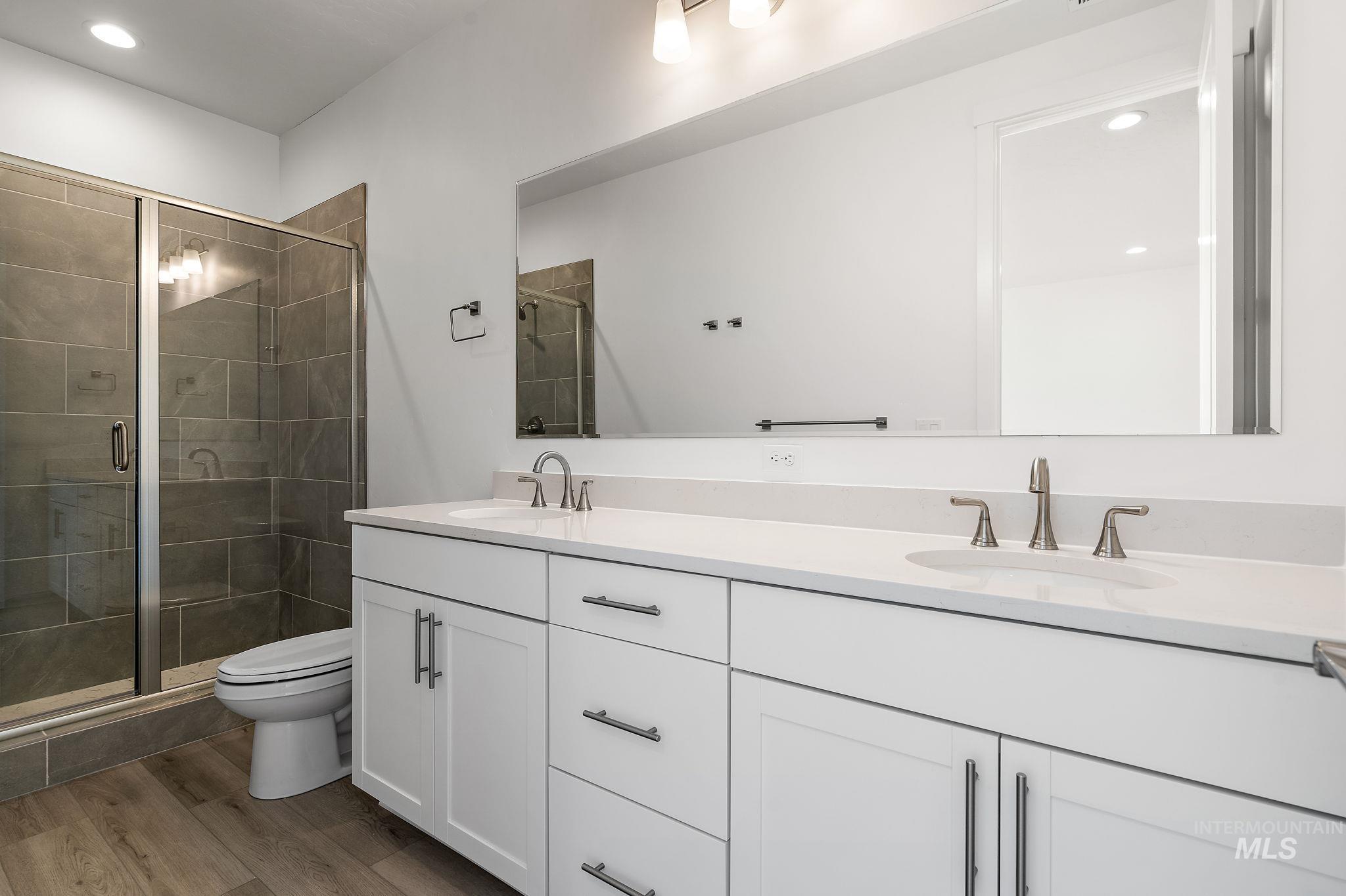 12315 W Endsley Lane, Star, Idaho 83669, 3 Bedrooms, 2.5 Bathrooms, Residential For Sale, Price $374,990, 98966169