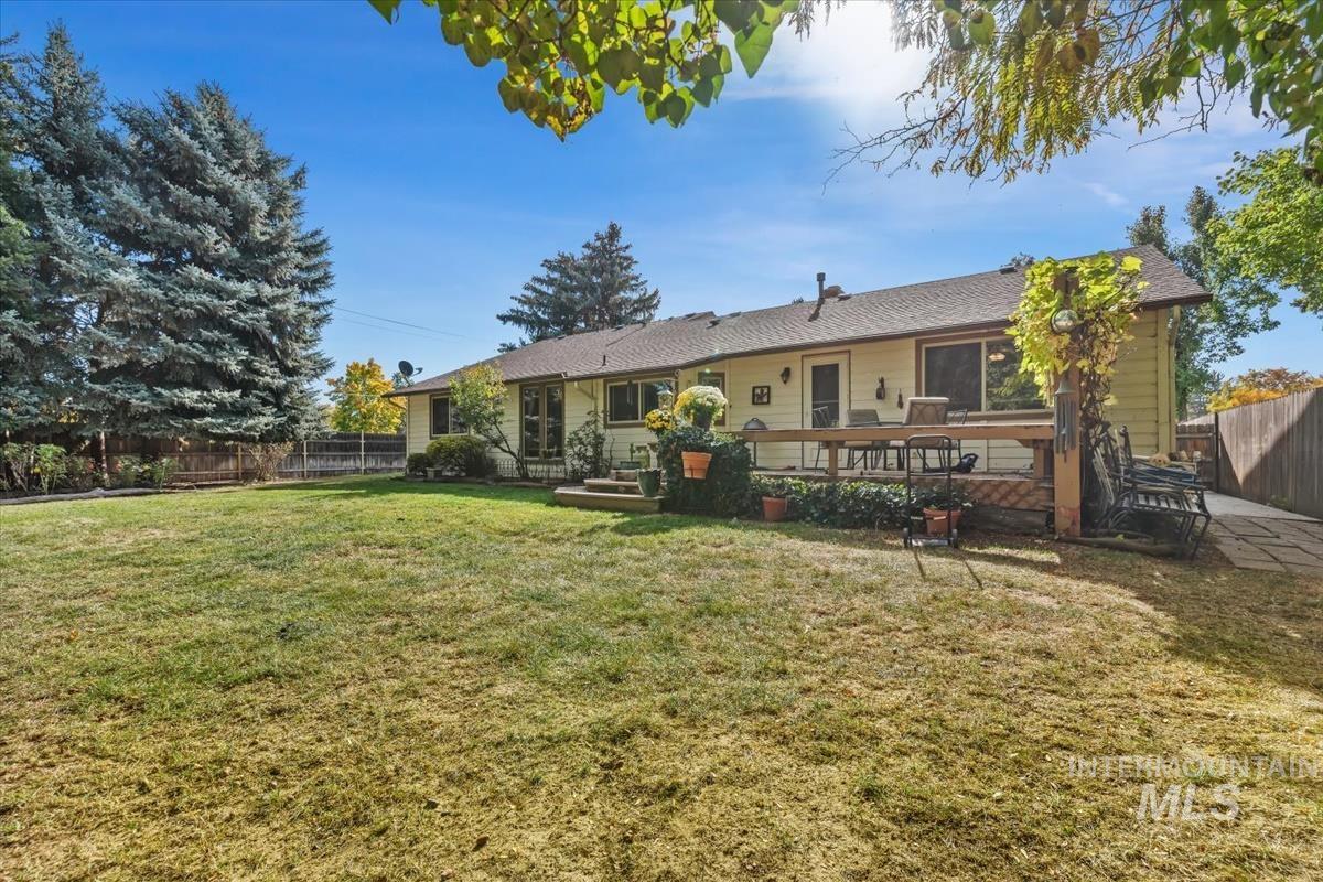 2376 E Serene Dr., Boise, Idaho 83706, 3 Bedrooms, 2 Bathrooms, Residential For Sale, Price $530,000, 98966170