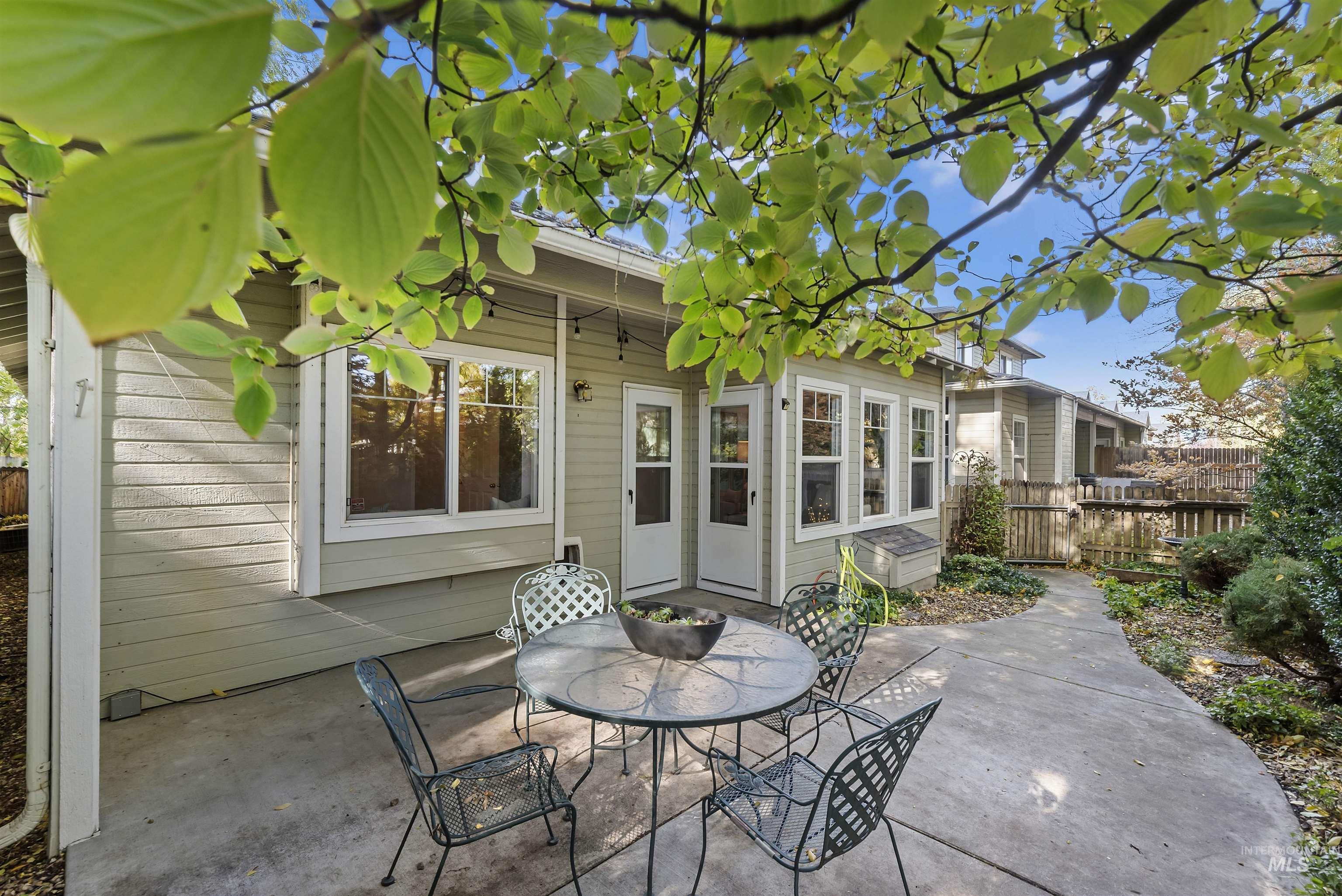 2416 N Birchgrove Lane, Boise, Idaho 83703, 2 Bedrooms, 2 Bathrooms, Residential For Sale, Price $445,000, 98966171