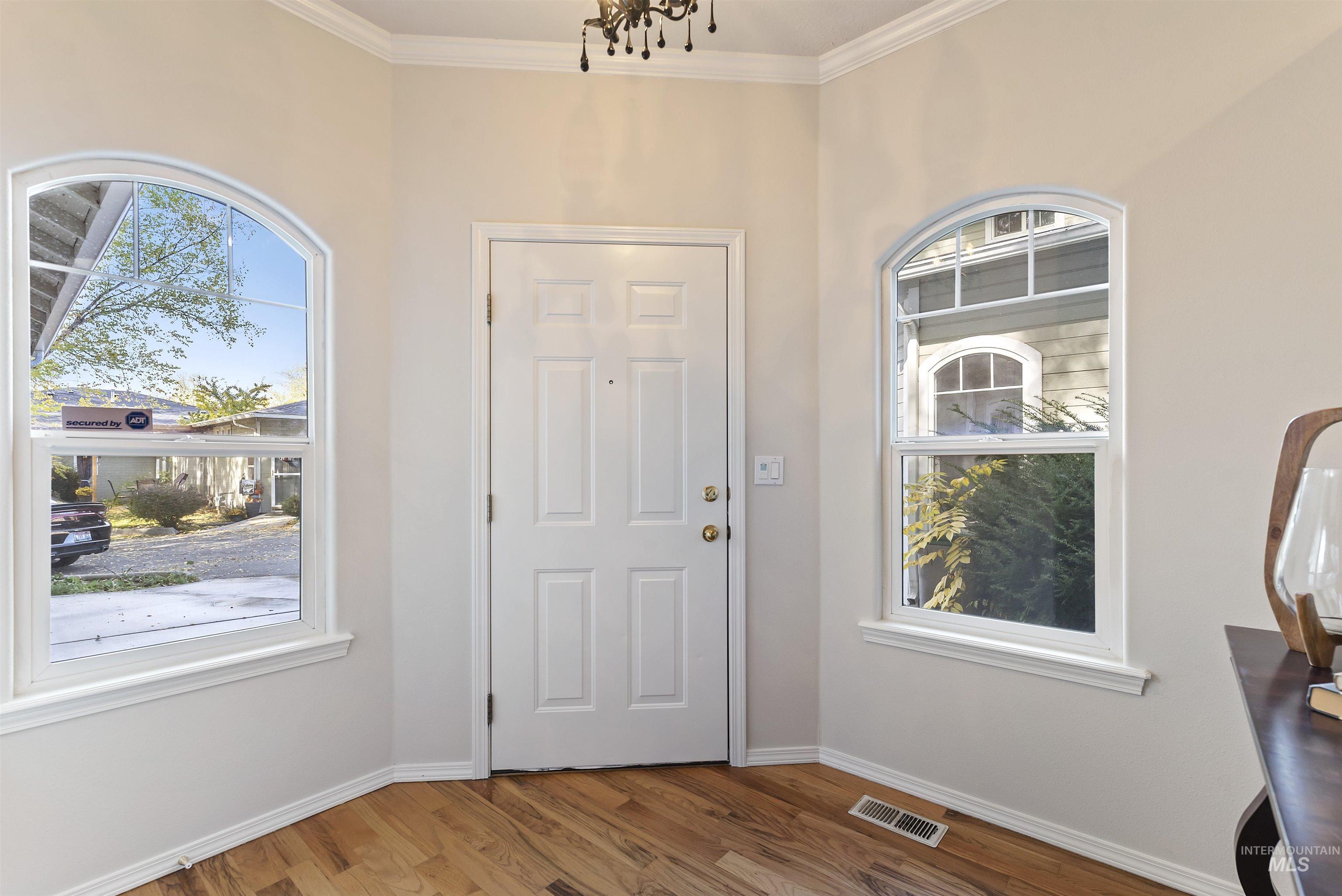 2416 N Birchgrove Lane, Boise, Idaho 83703, 2 Bedrooms, 2 Bathrooms, Residential For Sale, Price $445,000, 98966171