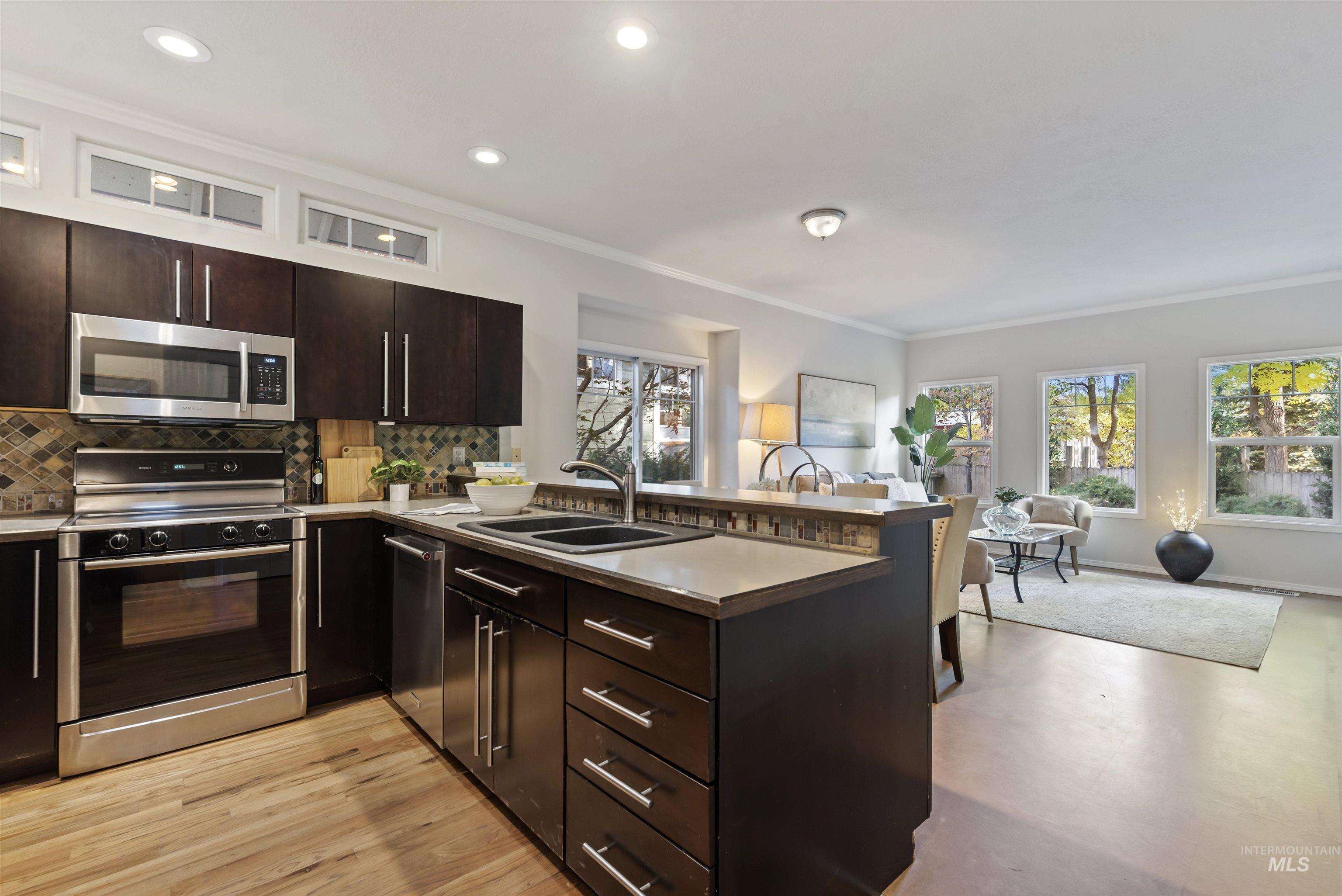 2416 N Birchgrove Lane, Boise, Idaho 83703, 2 Bedrooms, 2 Bathrooms, Residential For Sale, Price $445,000, 98966171