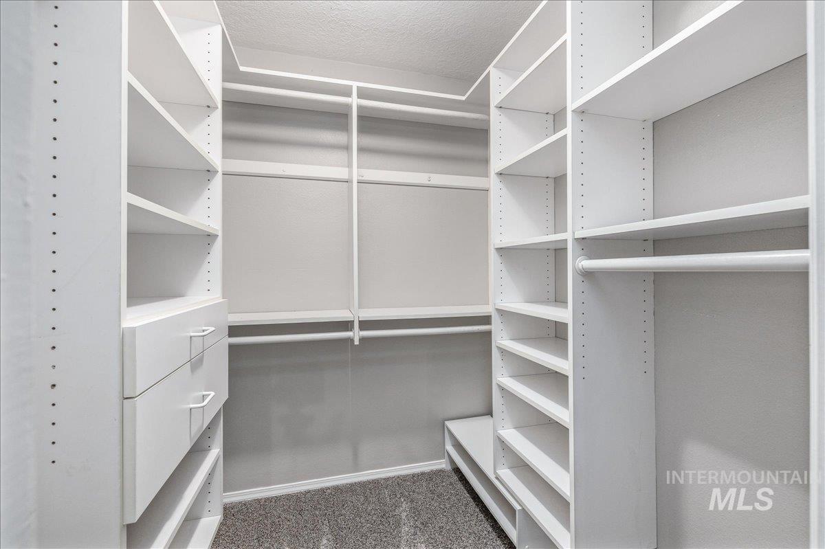 387 W Pickerell Ct, Boise, Idaho 83706, 4 Bedrooms, 3 Bathrooms, Residential For Sale, Price $649,900, 98966172