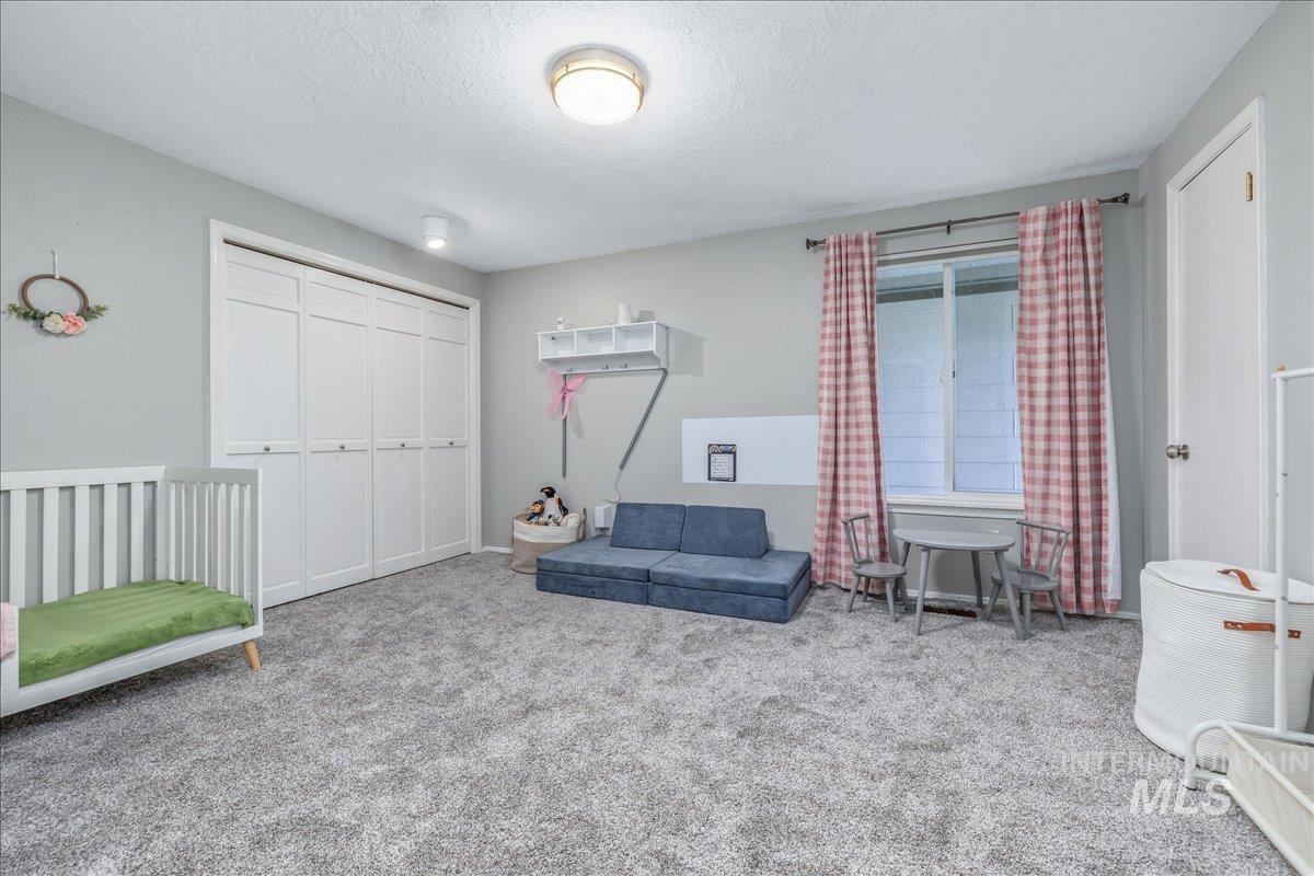 387 W Pickerell Ct, Boise, Idaho 83706, 4 Bedrooms, 3 Bathrooms, Residential For Sale, Price $649,900, 98966172