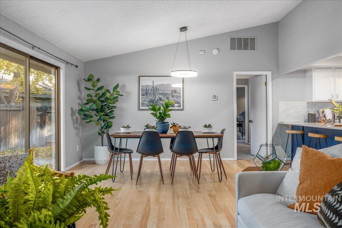 387 W Pickerell Ct, Boise, Idaho 83706, 4 Bedrooms, 3 Bathrooms, Residential For Sale, Price $649,900, 98966172