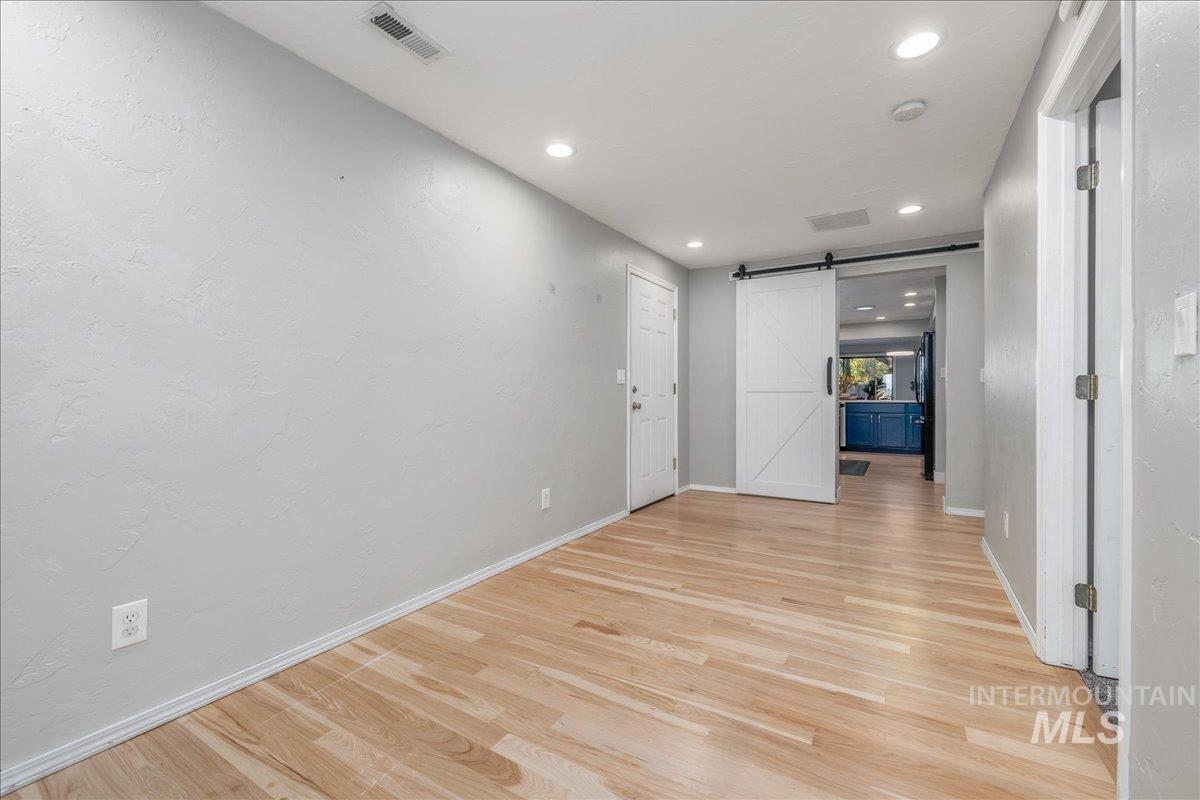 387 W Pickerell Ct, Boise, Idaho 83706, 4 Bedrooms, 3 Bathrooms, Residential For Sale, Price $649,900, 98966172