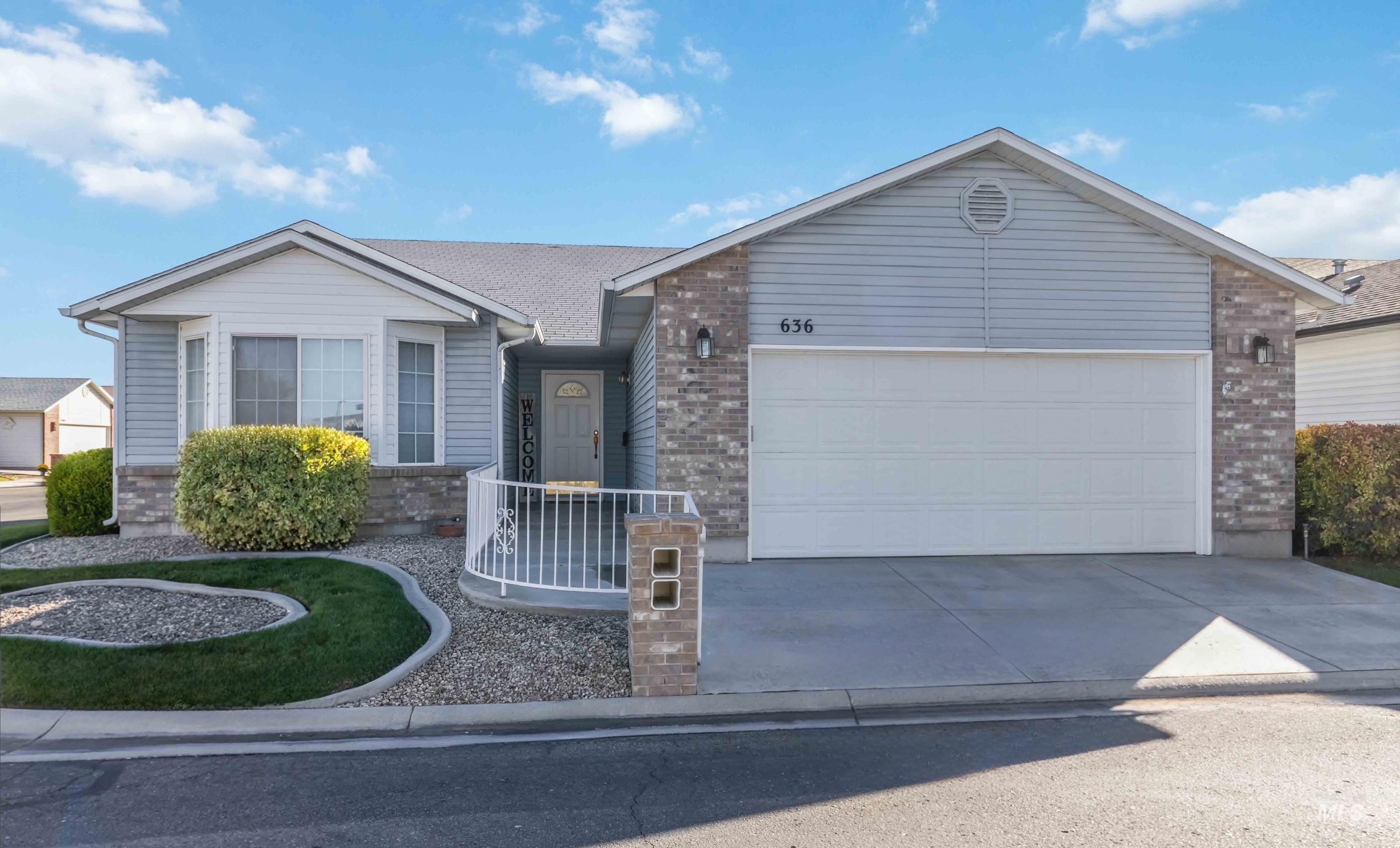 636 N Sterling St, Nampa, Idaho 83651, 3 Bedrooms, 2 Bathrooms, Residential For Sale, Price $294,900, 98966177