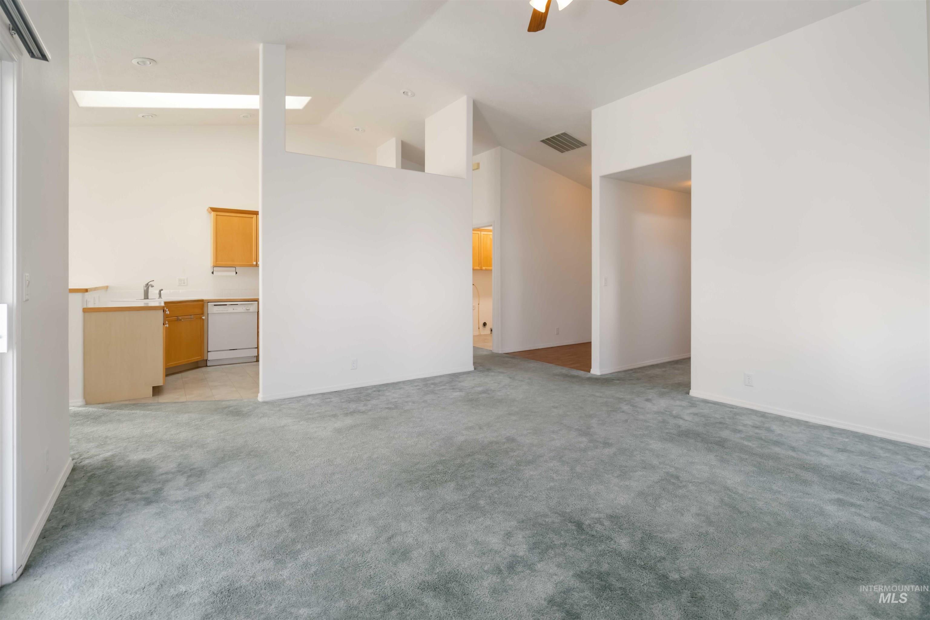 636 N Sterling St, Nampa, Idaho 83651, 3 Bedrooms, 2 Bathrooms, Residential For Sale, Price $294,900, 98966177