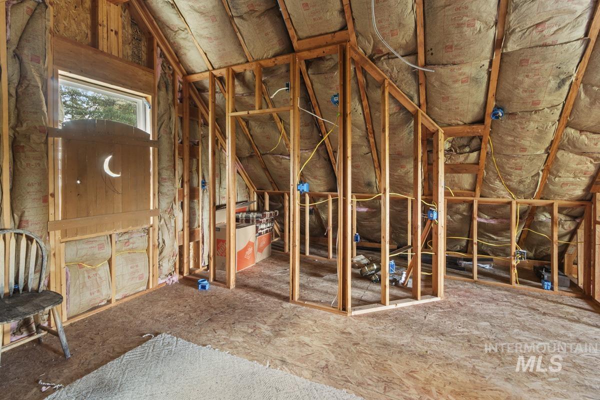 301 W Mill Street, Cascade, Idaho 83611, 2 Bedrooms, 1 Bathroom, Residential For Sale, Price $249,900, 98966179