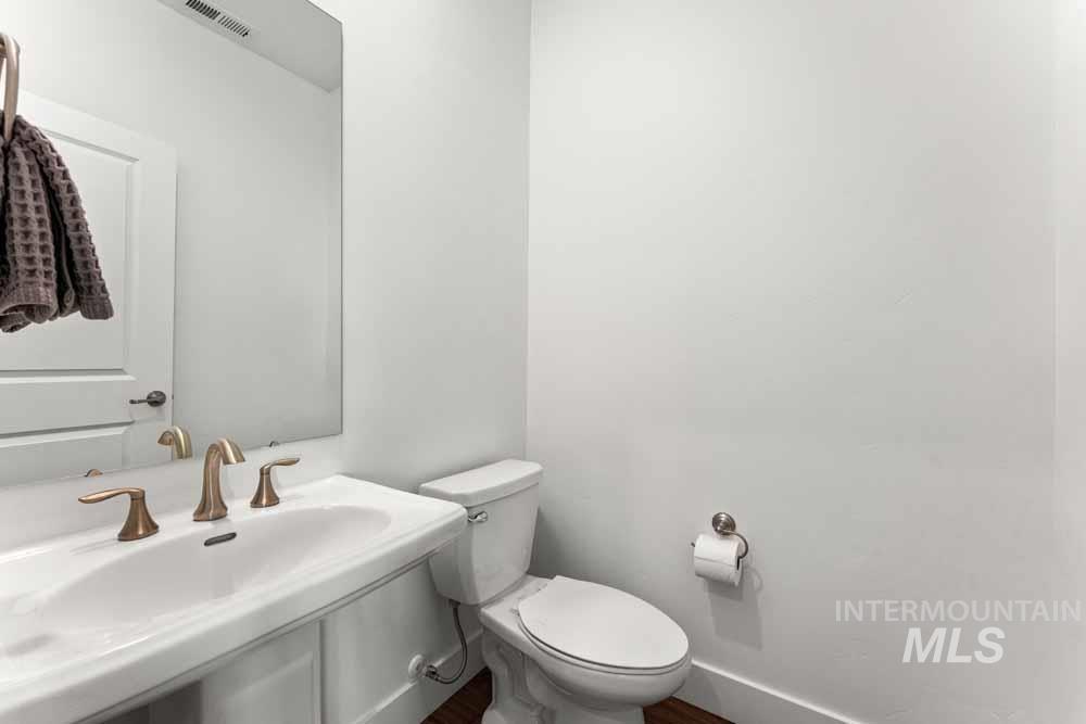 3481 S Siduri Place, Meridian, Idaho 83642, 4 Bedrooms, 2.5 Bathrooms, Residential For Sale, Price $574,900, 98966185