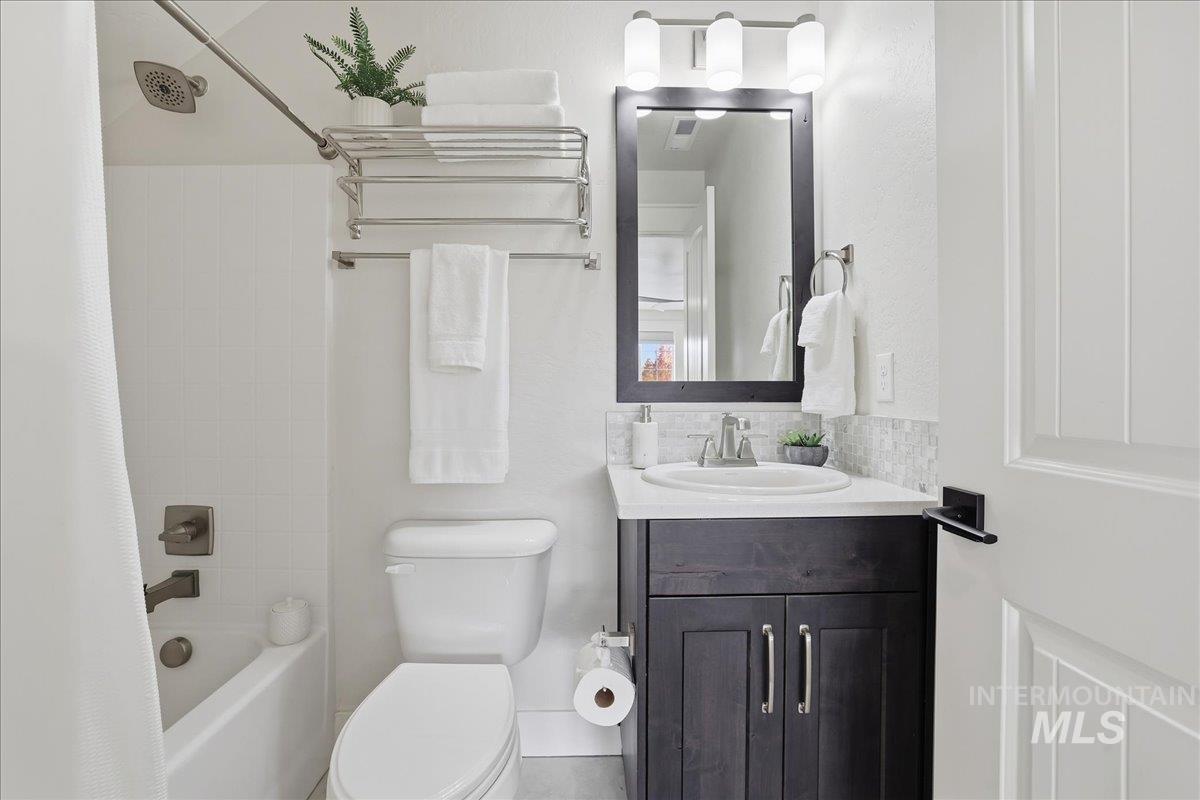 3300 E Levin Dr, Meridian, Idaho 83642, 3 Bedrooms, 3 Bathrooms, Residential For Sale, Price $685,000, 98966187