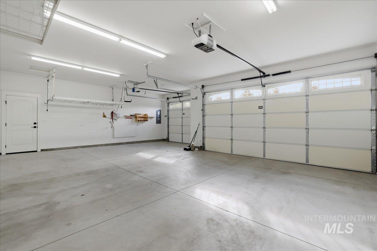 3300 E Levin Dr, Meridian, Idaho 83642, 3 Bedrooms, 3 Bathrooms, Residential For Sale, Price $685,000, 98966187