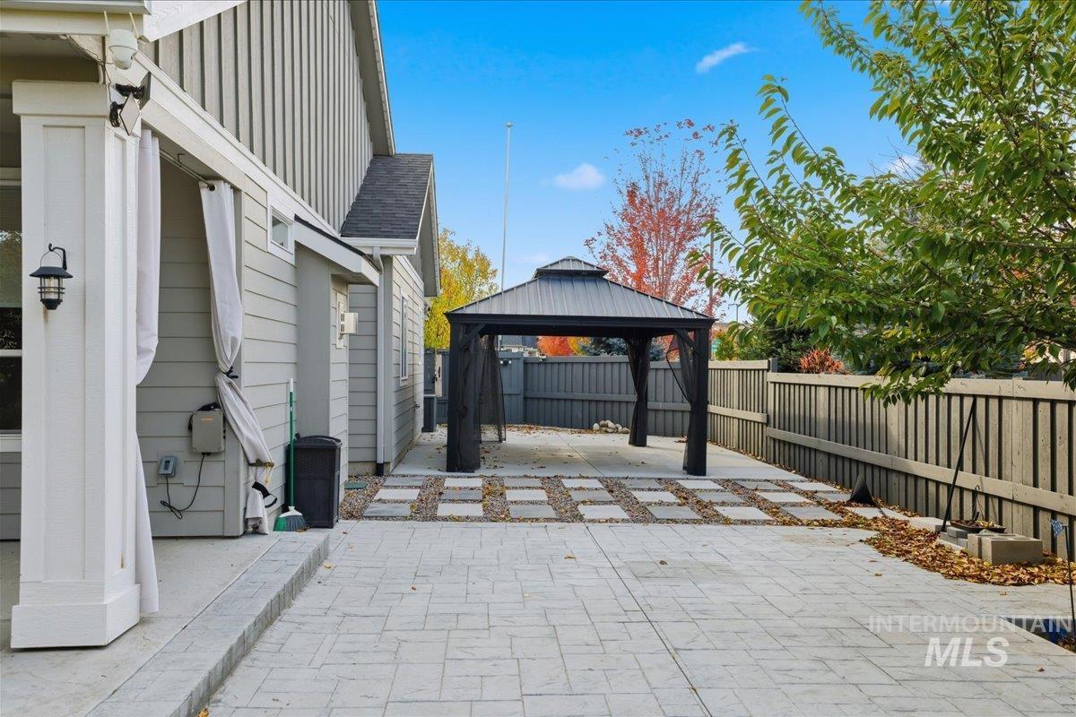 3300 E Levin Dr, Meridian, Idaho 83642, 3 Bedrooms, 3 Bathrooms, Residential For Sale, Price $685,000, 98966187