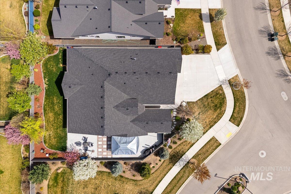 3300 E Levin Dr, Meridian, Idaho 83642, 3 Bedrooms, 3 Bathrooms, Residential For Sale, Price $685,000, 98966187