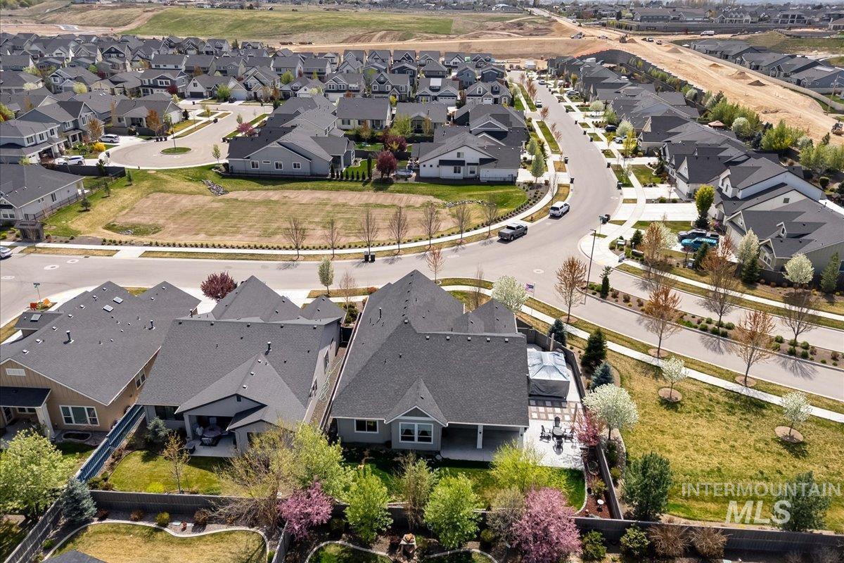 3300 E Levin Dr, Meridian, Idaho 83642, 3 Bedrooms, 3 Bathrooms, Residential For Sale, Price $685,000, 98966187