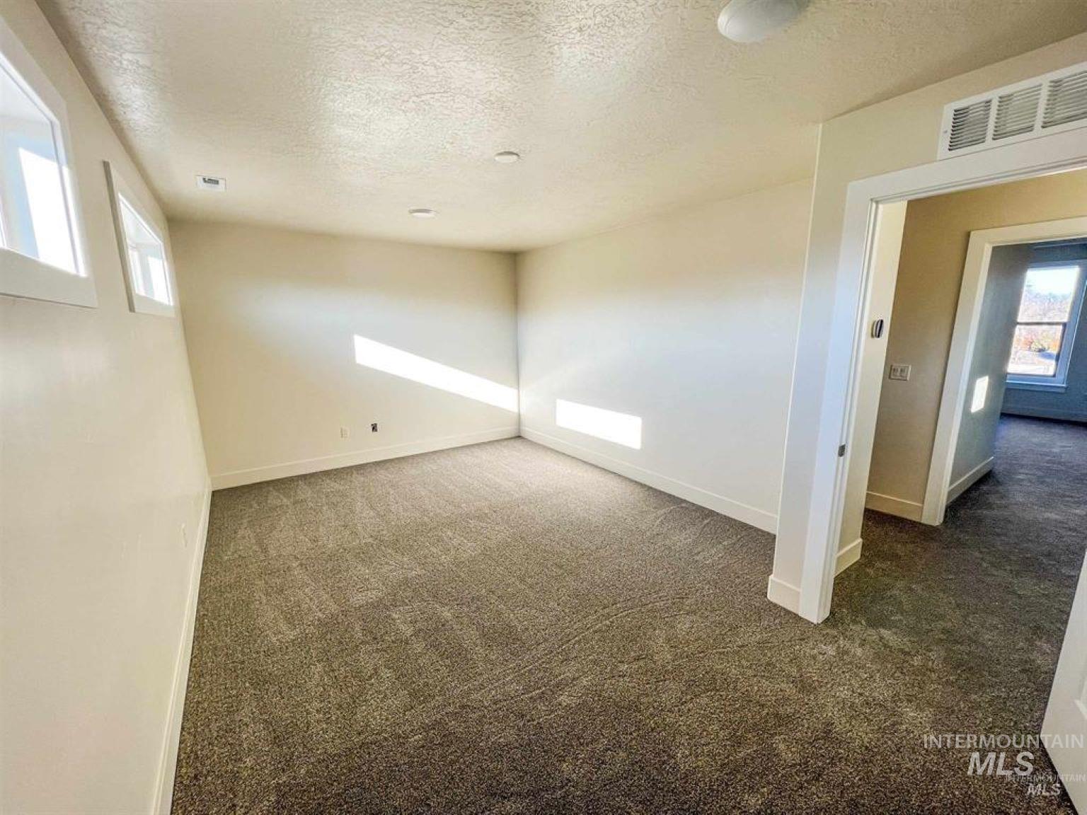 2509 E Hidden Creek, Nampa, Idaho 83687, 3 Bedrooms, 2 Bathrooms, Residential For Sale, Price $399,900, 98966193