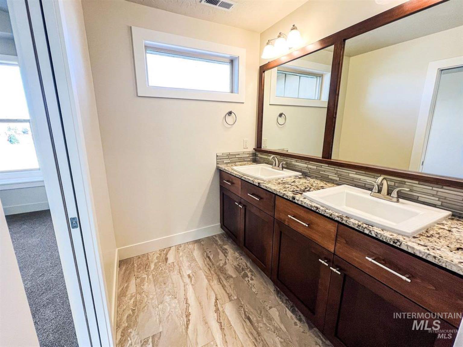 2509 E Hidden Creek, Nampa, Idaho 83687, 3 Bedrooms, 2 Bathrooms, Residential For Sale, Price $399,900, 98966193