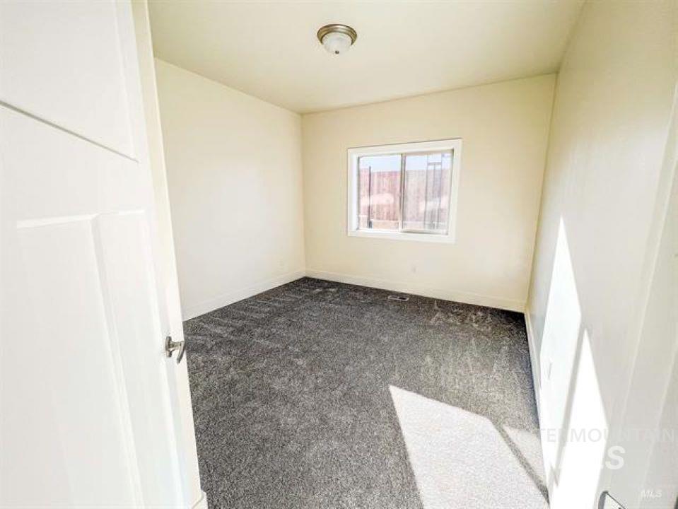 2509 E Hidden Creek, Nampa, Idaho 83687, 3 Bedrooms, 2 Bathrooms, Residential For Sale, Price $399,900, 98966193