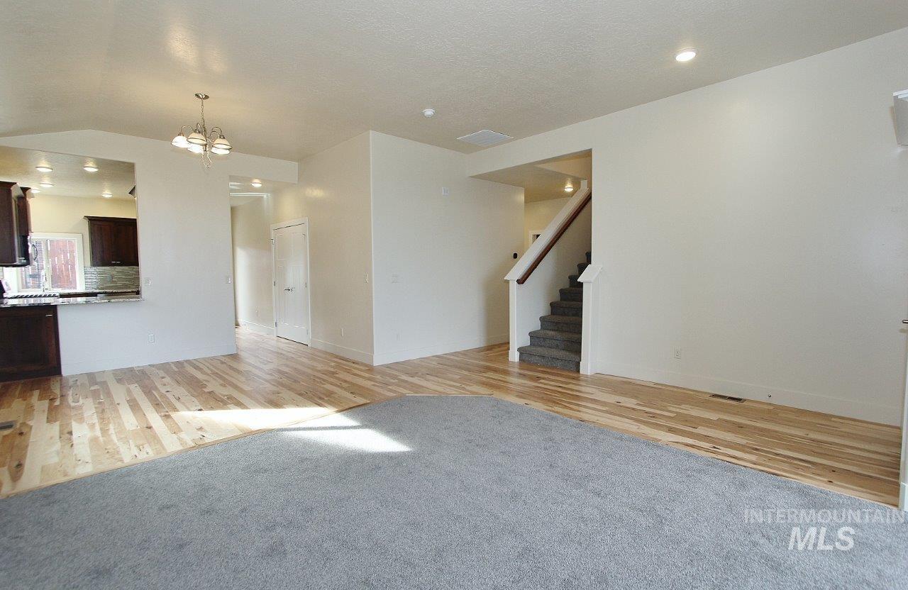 2509 E Hidden Creek, Nampa, Idaho 83687, 3 Bedrooms, 2 Bathrooms, Residential For Sale, Price $399,900, 98966193