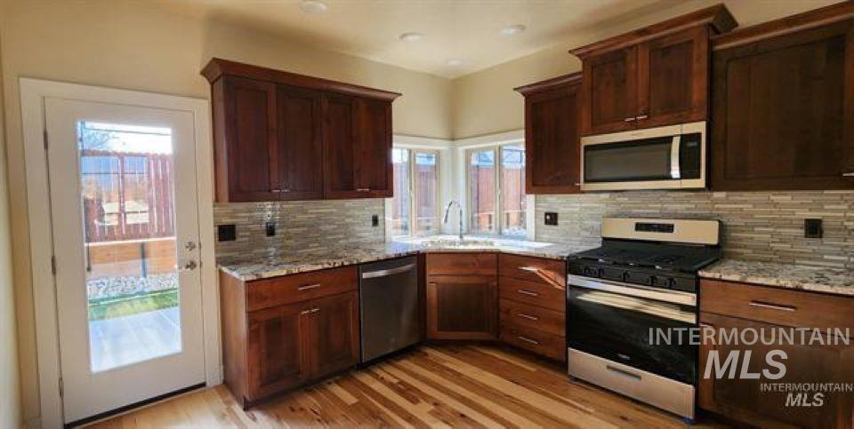 2509 E Hidden Creek, Nampa, Idaho 83687, 3 Bedrooms, 2 Bathrooms, Residential For Sale, Price $399,900, 98966193