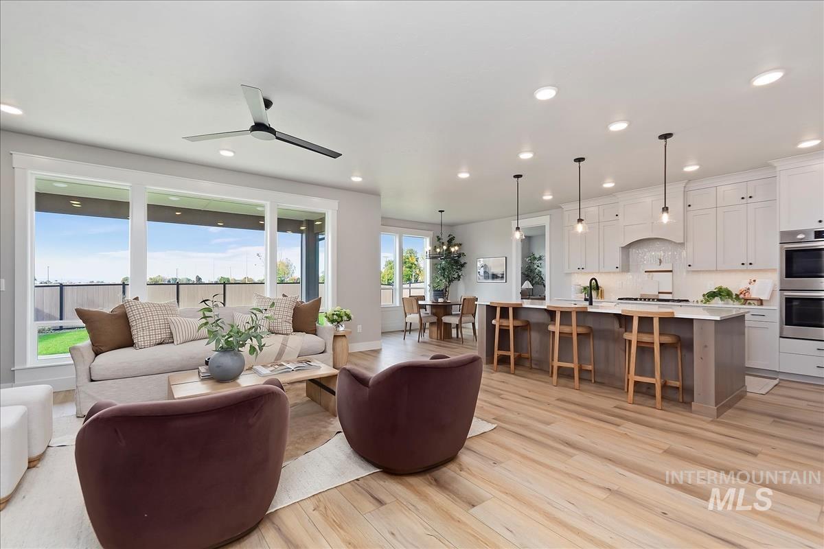 4615 N Alameda Creek Ave, Meridian, Idaho 83646, 4 Bedrooms, 3.5 Bathrooms, Residential For Sale, Price $719,900, 98966195