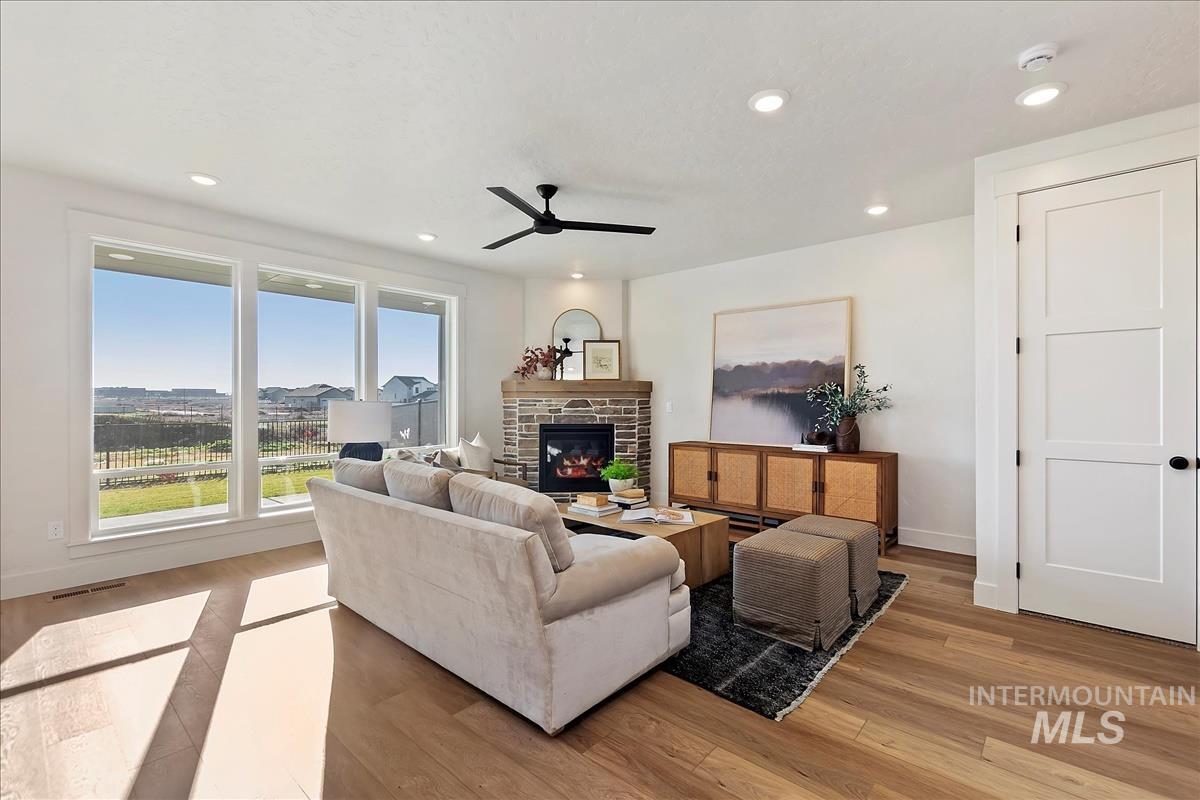 6571 W Mattawa Dr, Meridian, Idaho 83646, 3 Bedrooms, 2.5 Bathrooms, Residential For Sale, Price $659,900, 98966198