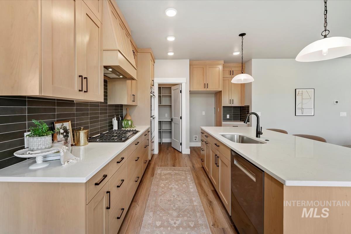 6587 W Mattawa Dr, Meridian, Idaho 83646, 4 Bedrooms, 2.5 Bathrooms, Residential For Sale, Price $649,900, 98966199