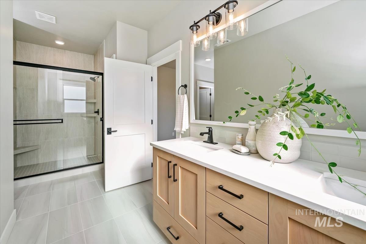 6587 W Mattawa Dr, Meridian, Idaho 83646, 4 Bedrooms, 2.5 Bathrooms, Residential For Sale, Price $649,900, 98966199