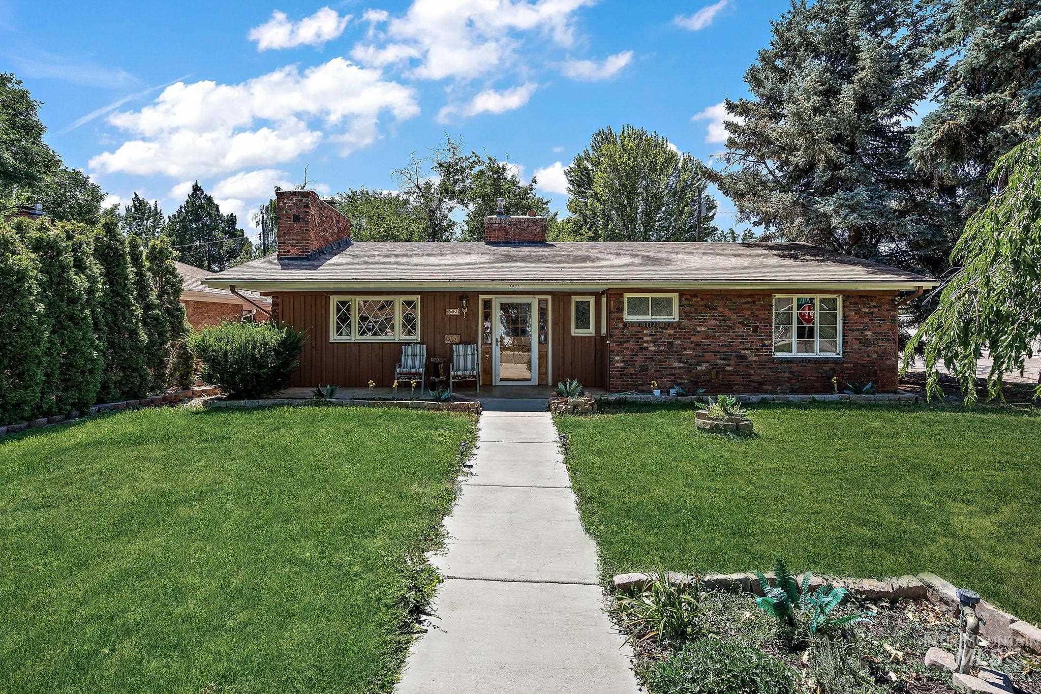 1021 N Marshall St, Boise, Idaho 83706, 3 Bedrooms, 2 Bathrooms, Residential For Sale, Price $699,000, 98966214