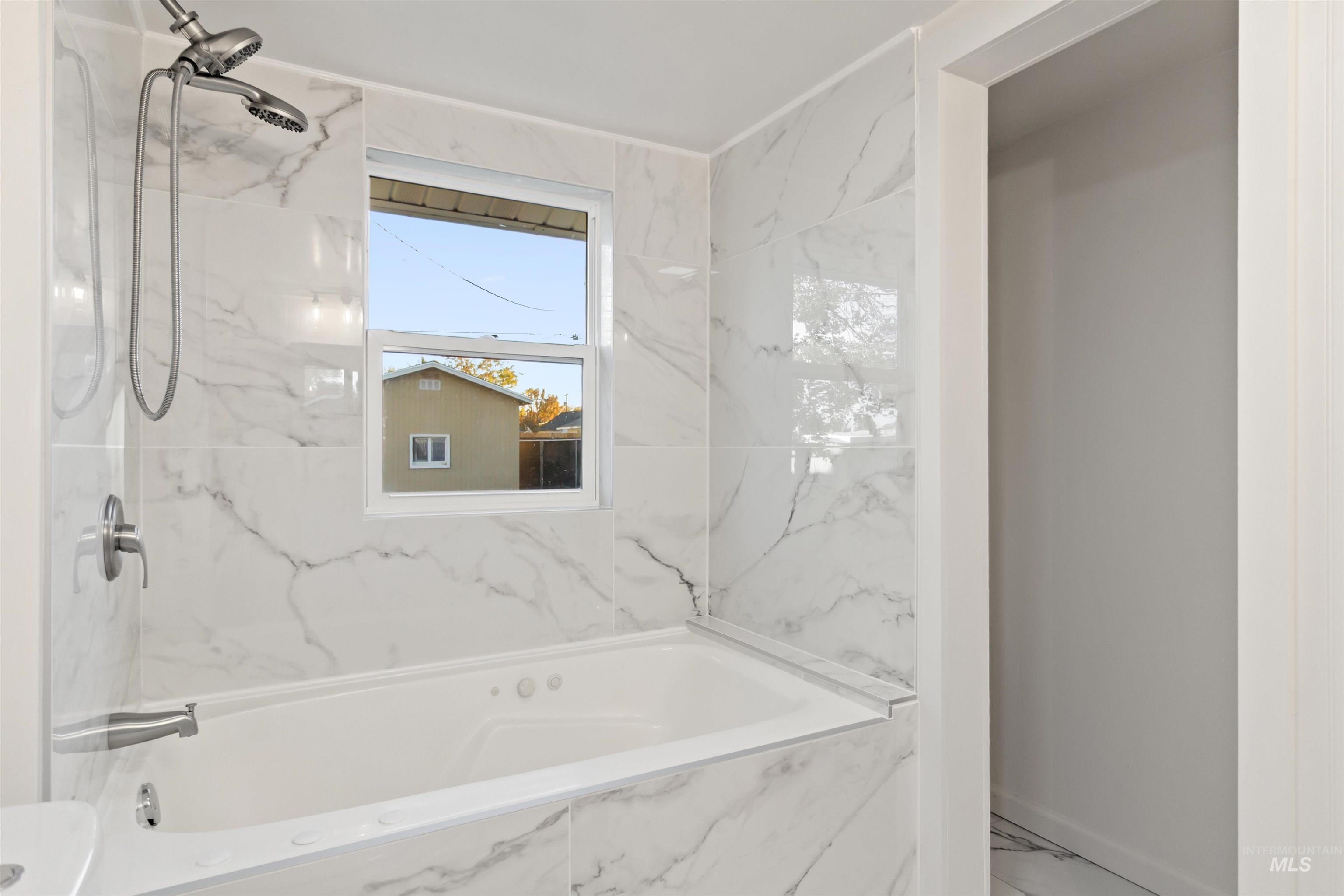 113 Main St, Filer, Idaho 83328, 1 Bedroom, 1 Bathroom, Residential For Sale, Price $219,000, 98966217