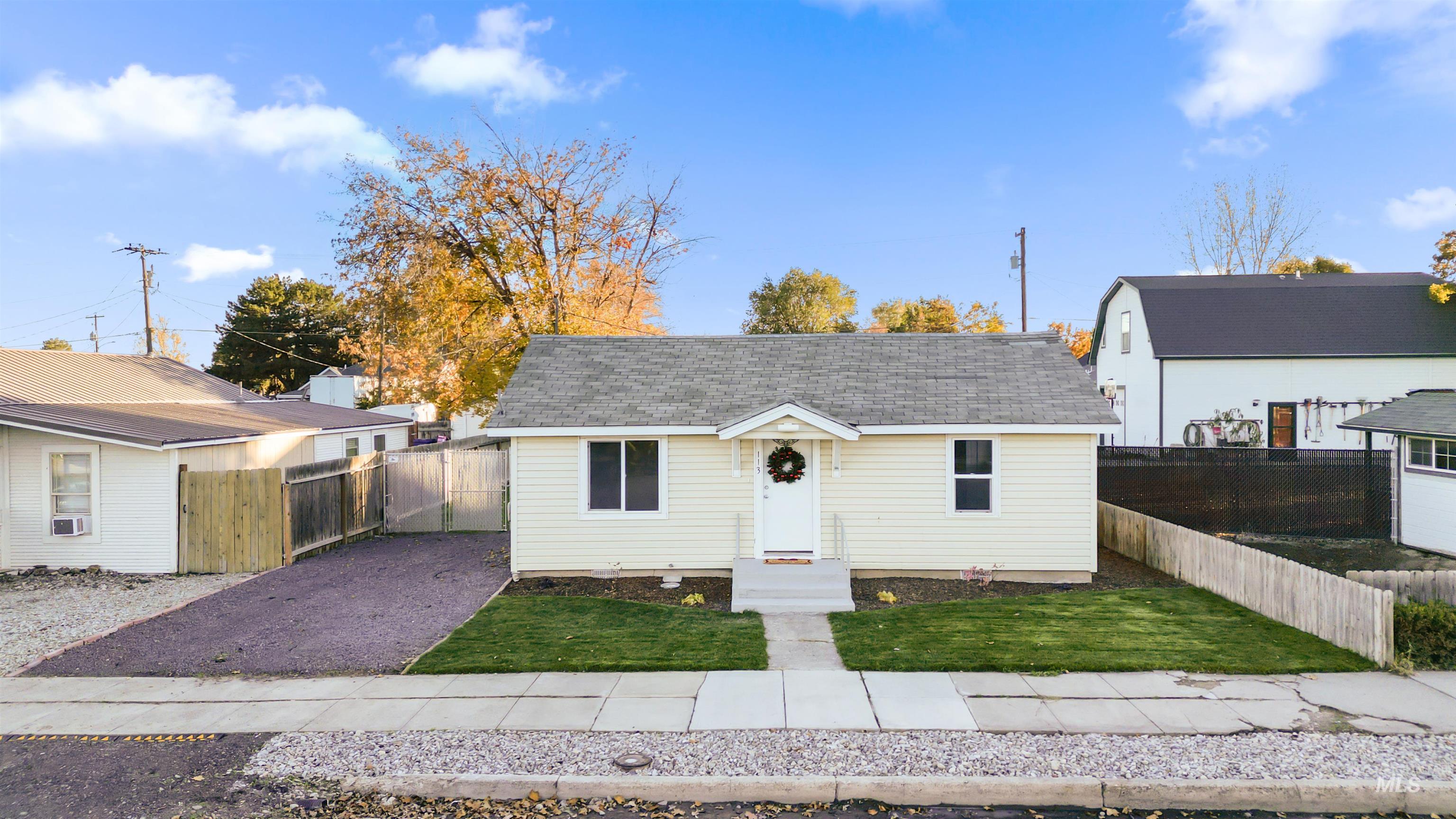 113 Main St, Filer, Idaho 83328, 1 Bedroom, 1 Bathroom, Residential For Sale, Price $219,000, 98966217