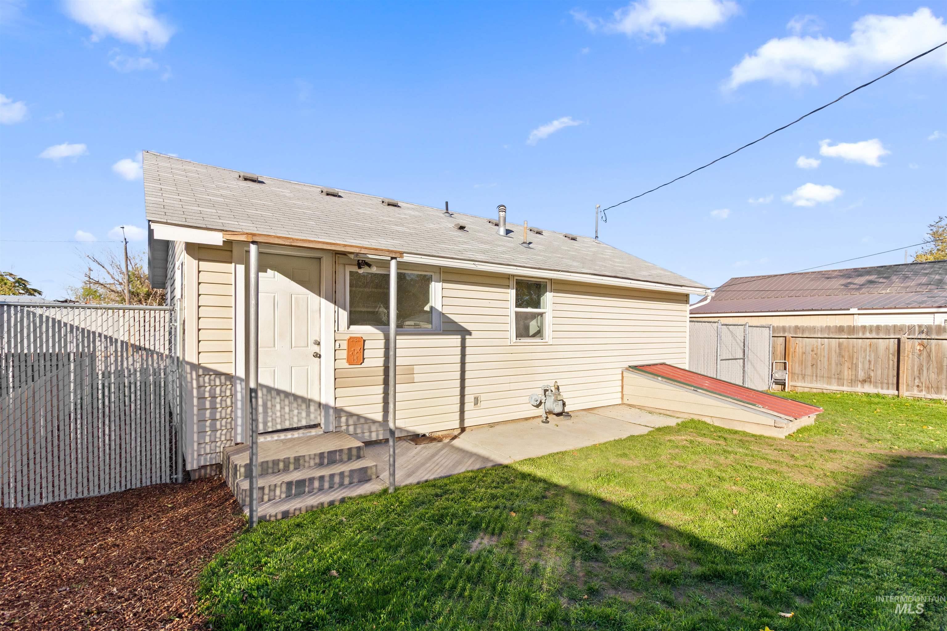 113 Main St, Filer, Idaho 83328, 1 Bedroom, 1 Bathroom, Residential For Sale, Price $219,000, 98966217