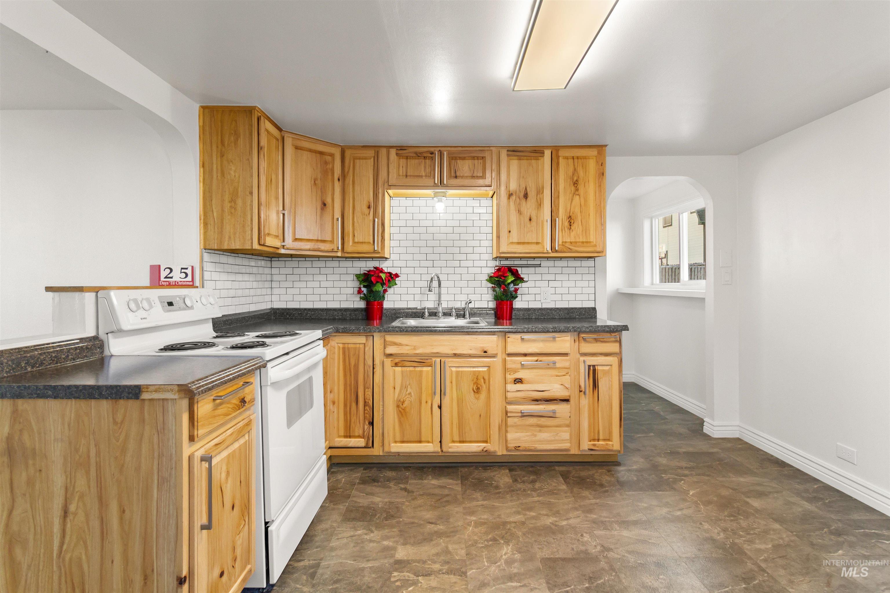 113 Main St, Filer, Idaho 83328, 1 Bedroom, 1 Bathroom, Residential For Sale, Price $219,000, 98966217