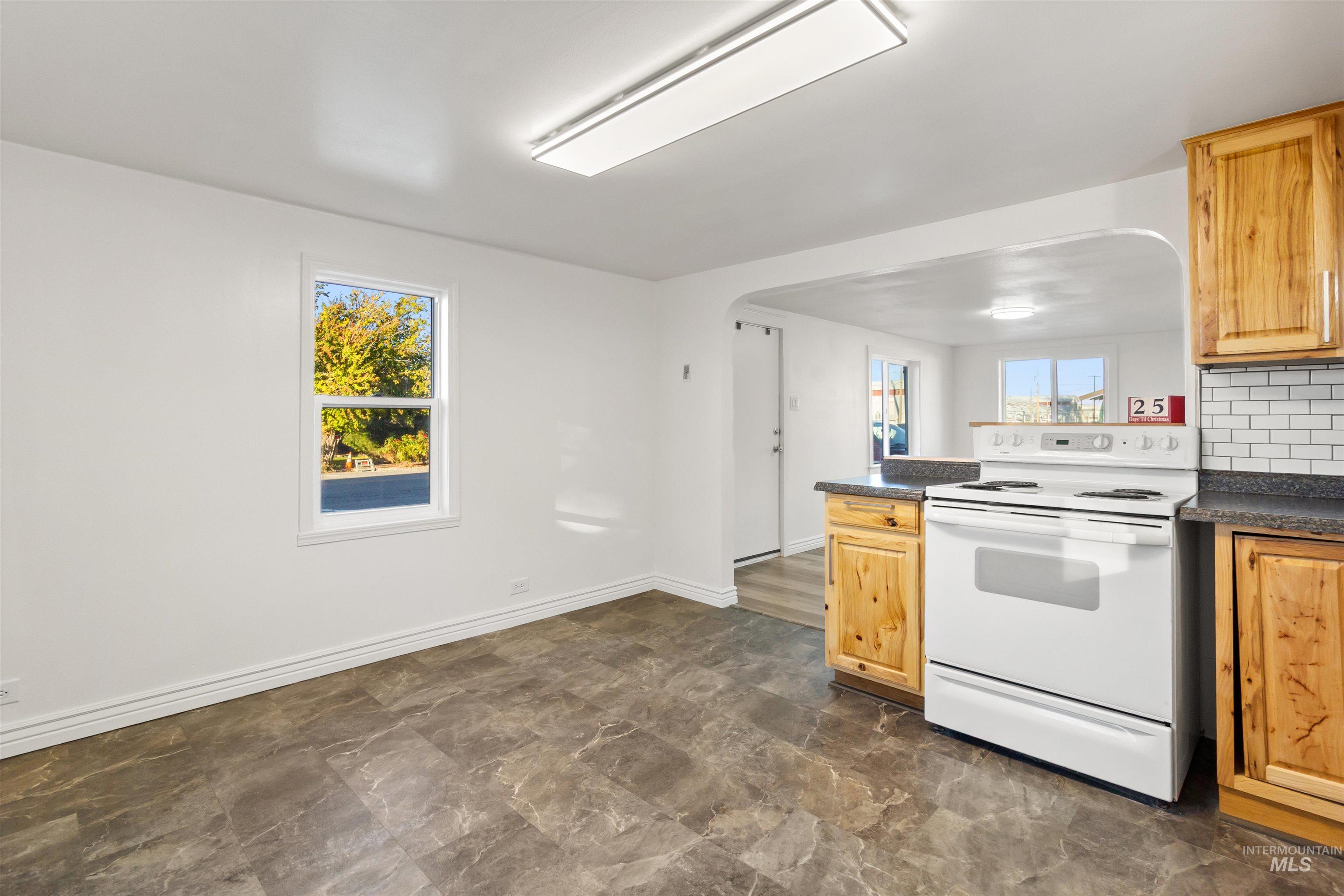 113 Main St, Filer, Idaho 83328, 1 Bedroom, 1 Bathroom, Residential For Sale, Price $219,000, 98966217