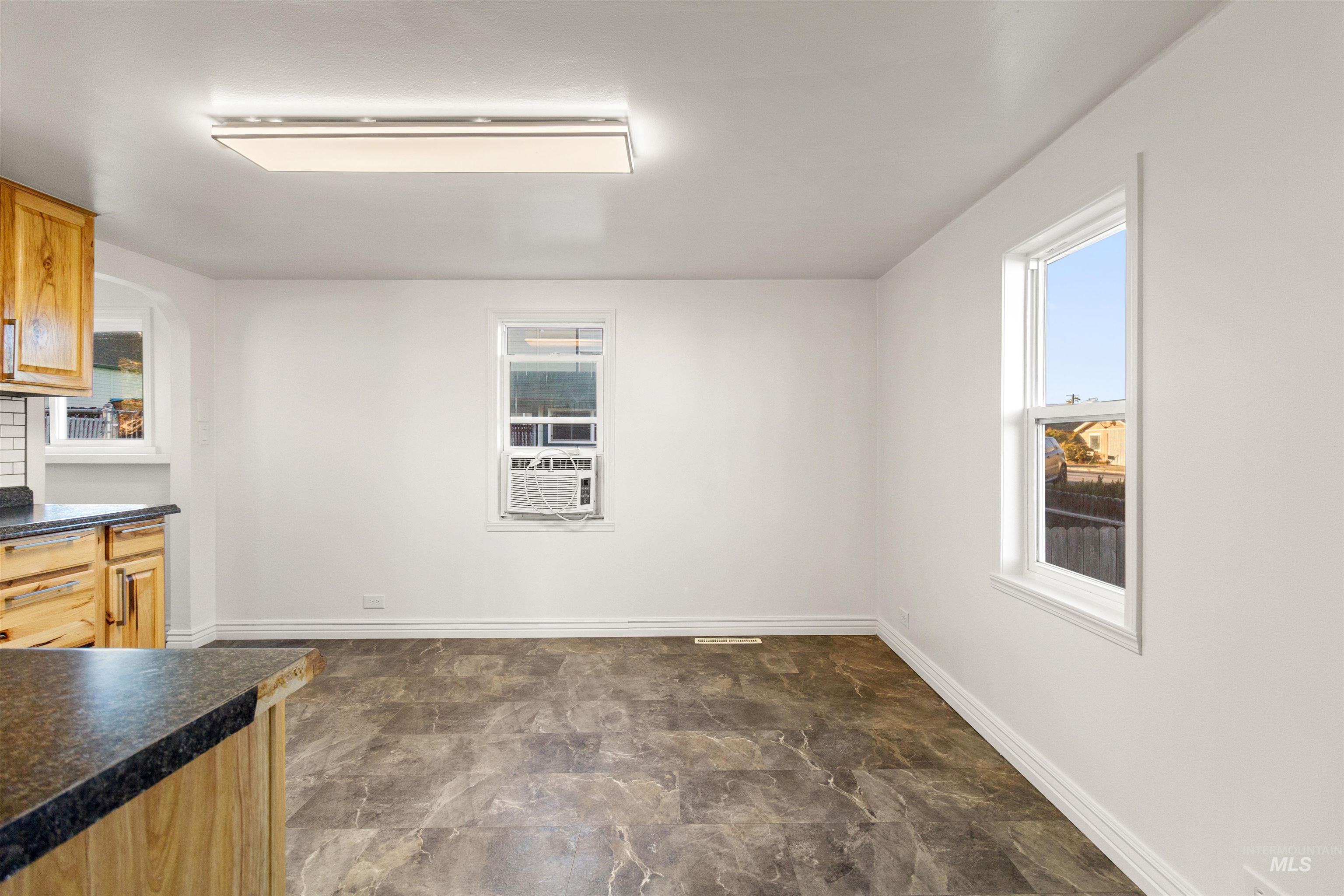 113 Main St, Filer, Idaho 83328, 1 Bedroom, 1 Bathroom, Residential For Sale, Price $219,000, 98966217