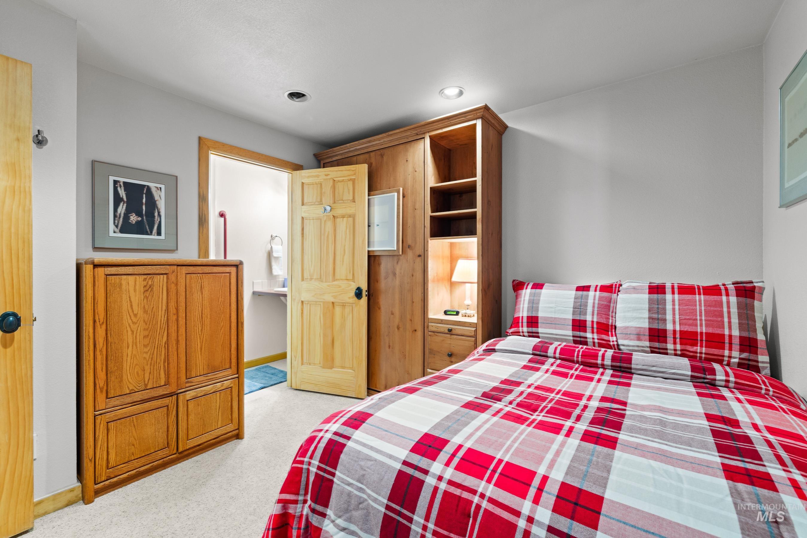 101 E Lake Street, McCall, Idaho 83638, 3 Bedrooms, 3 Bathrooms, Residential For Sale, Price $2,195,000, 98966227