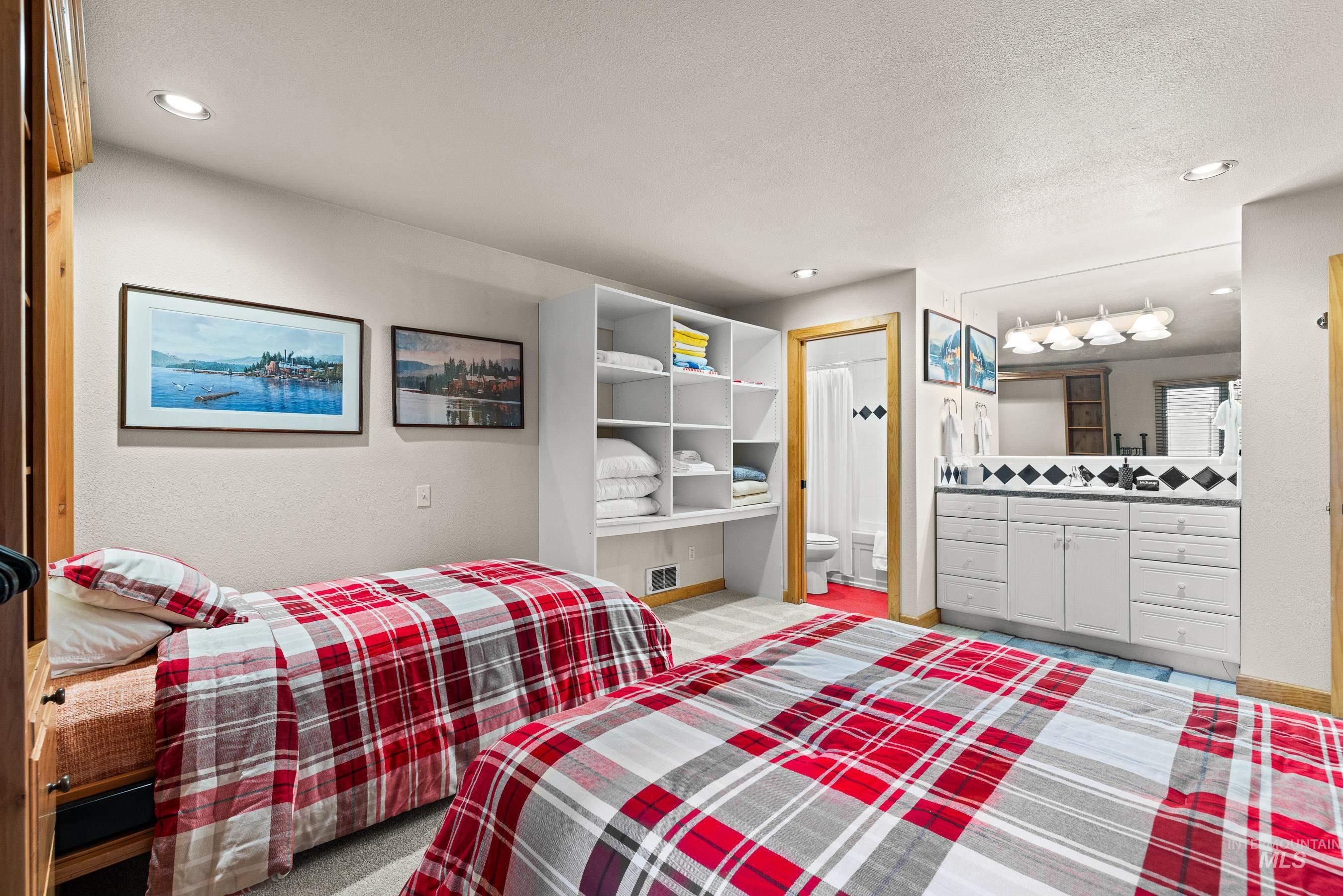 101 E Lake Street, McCall, Idaho 83638, 3 Bedrooms, 3 Bathrooms, Residential For Sale, Price $2,195,000, 98966227