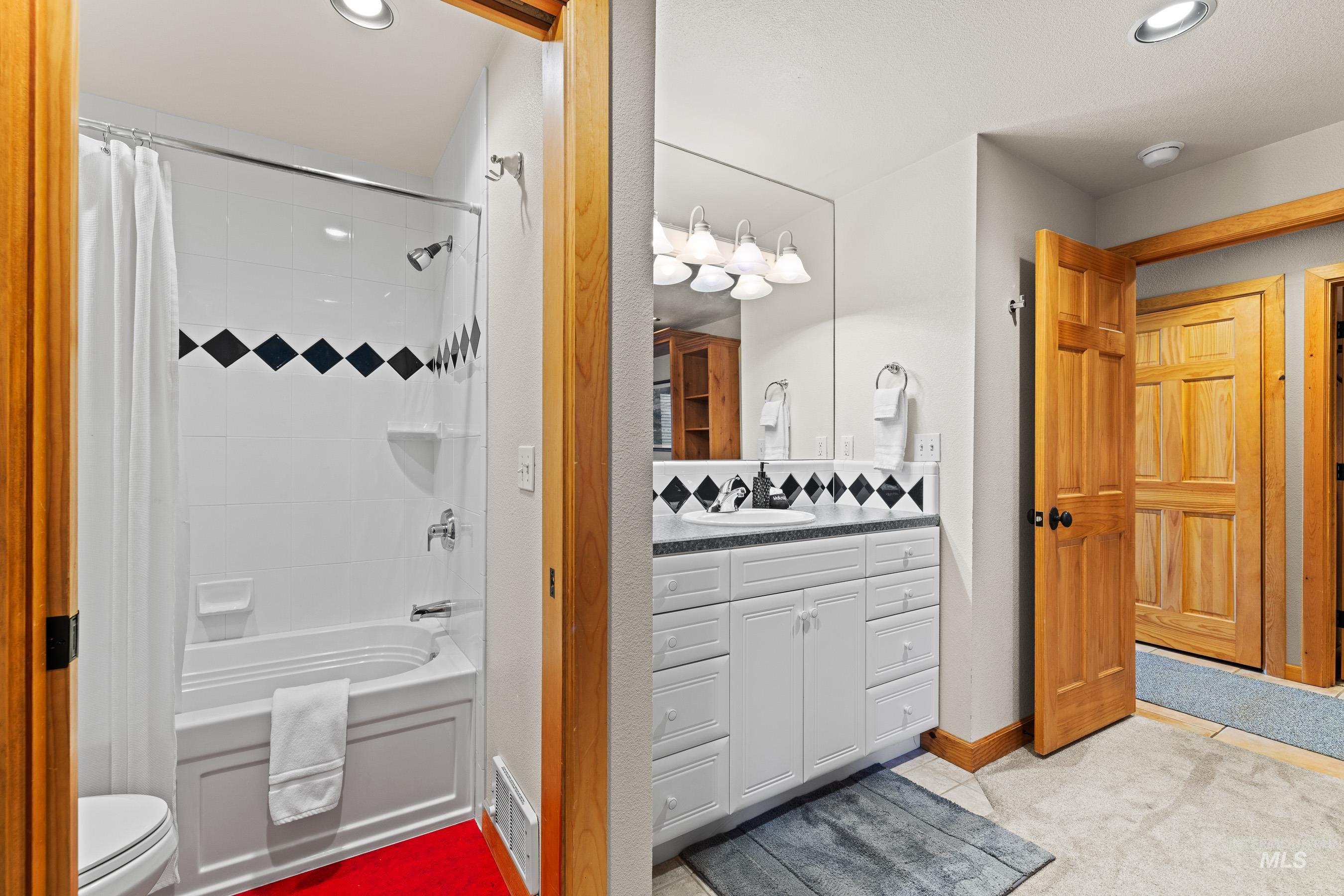 101 E Lake Street, McCall, Idaho 83638, 3 Bedrooms, 3 Bathrooms, Residential For Sale, Price $2,195,000, 98966227