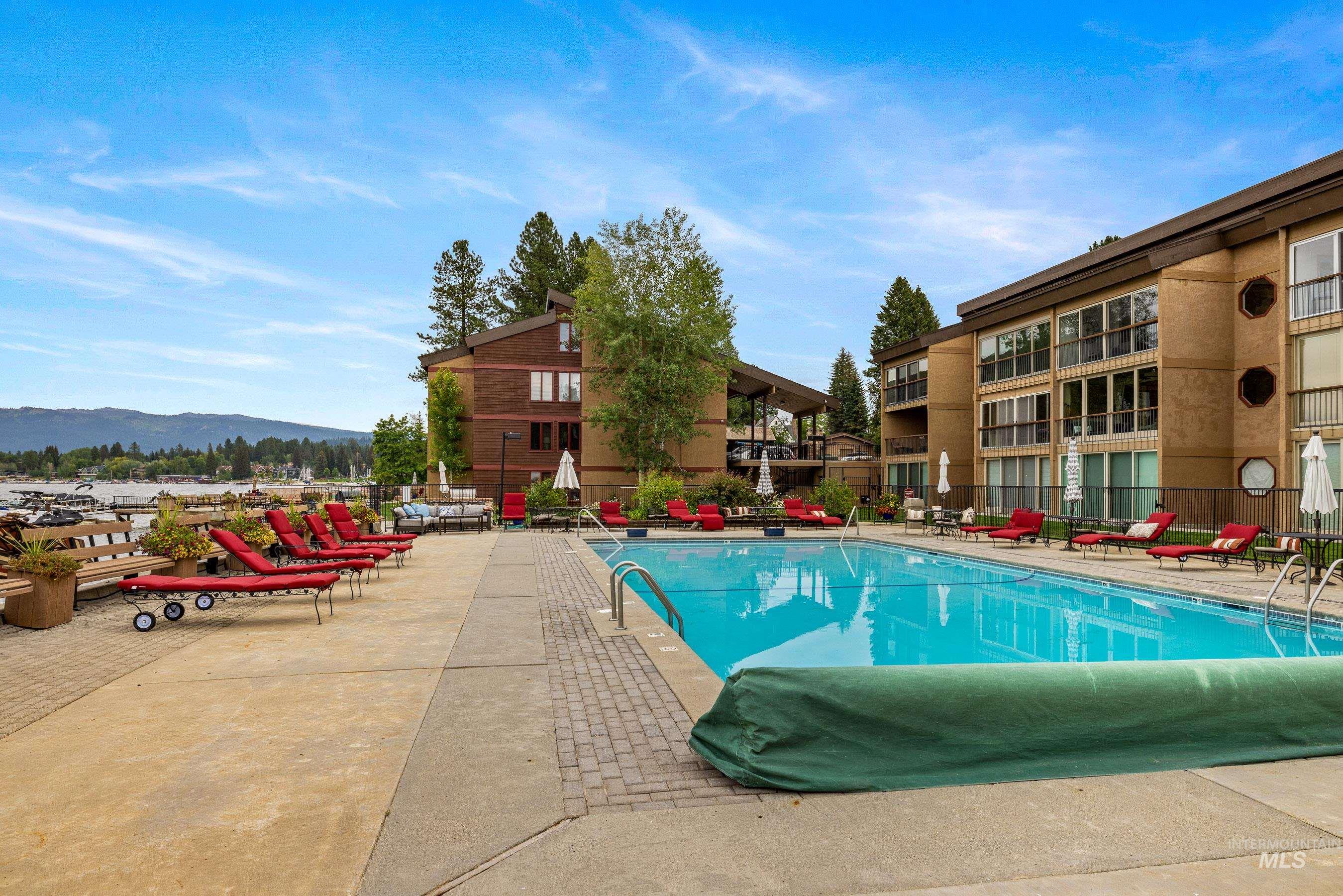 101 E Lake Street, McCall, Idaho 83638, 3 Bedrooms, 3 Bathrooms, Residential For Sale, Price $2,195,000, 98966227
