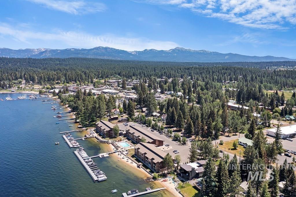101 E Lake Street, McCall, Idaho 83638, 3 Bedrooms, 3 Bathrooms, Residential For Sale, Price $2,195,000, 98966227