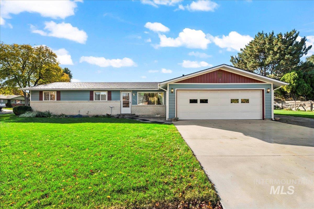 1209 W Hudson, Nampa, Idaho 83651, 3 Bedrooms, 2 Bathrooms, Residential For Sale, Price $350,000, 98966235