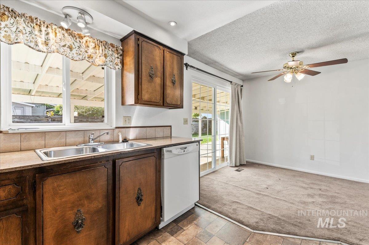 1209 W Hudson, Nampa, Idaho 83651, 3 Bedrooms, 2 Bathrooms, Residential For Sale, Price $350,000, 98966235