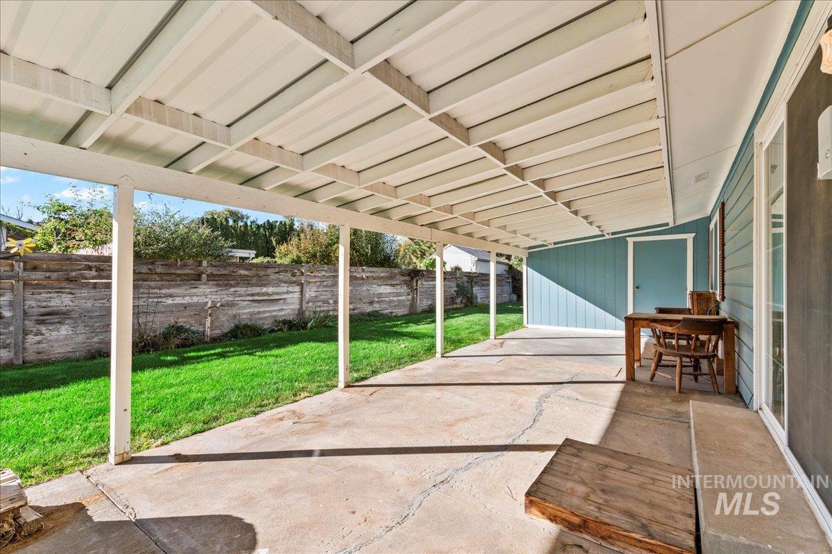 1209 W Hudson, Nampa, Idaho 83651, 3 Bedrooms, 2 Bathrooms, Residential For Sale, Price $350,000, 98966235