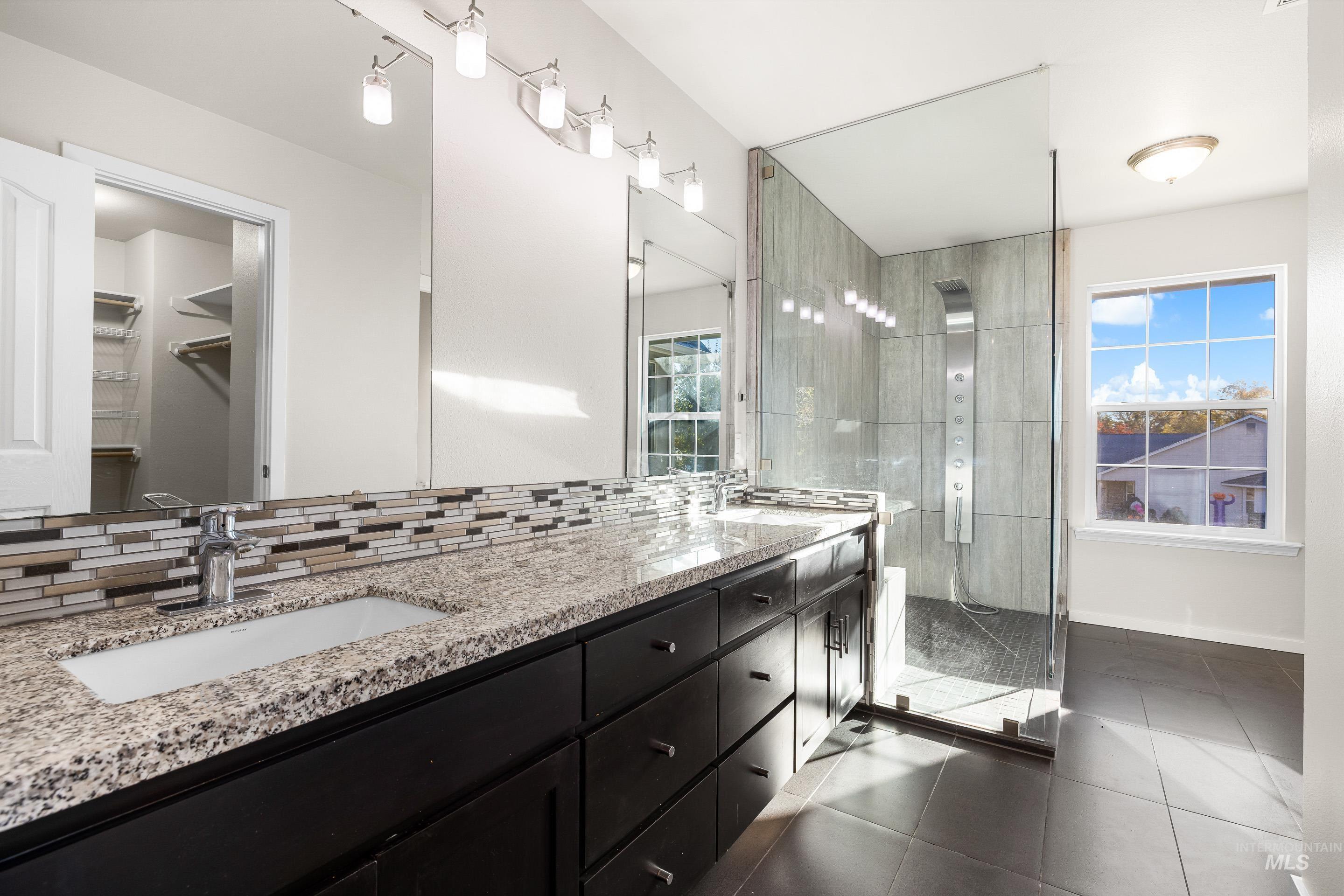 13972 W Chatsworth, Boise, Idaho 83713, 5 Bedrooms, 3.5 Bathrooms, Residential For Sale, Price $685,000, 98966237