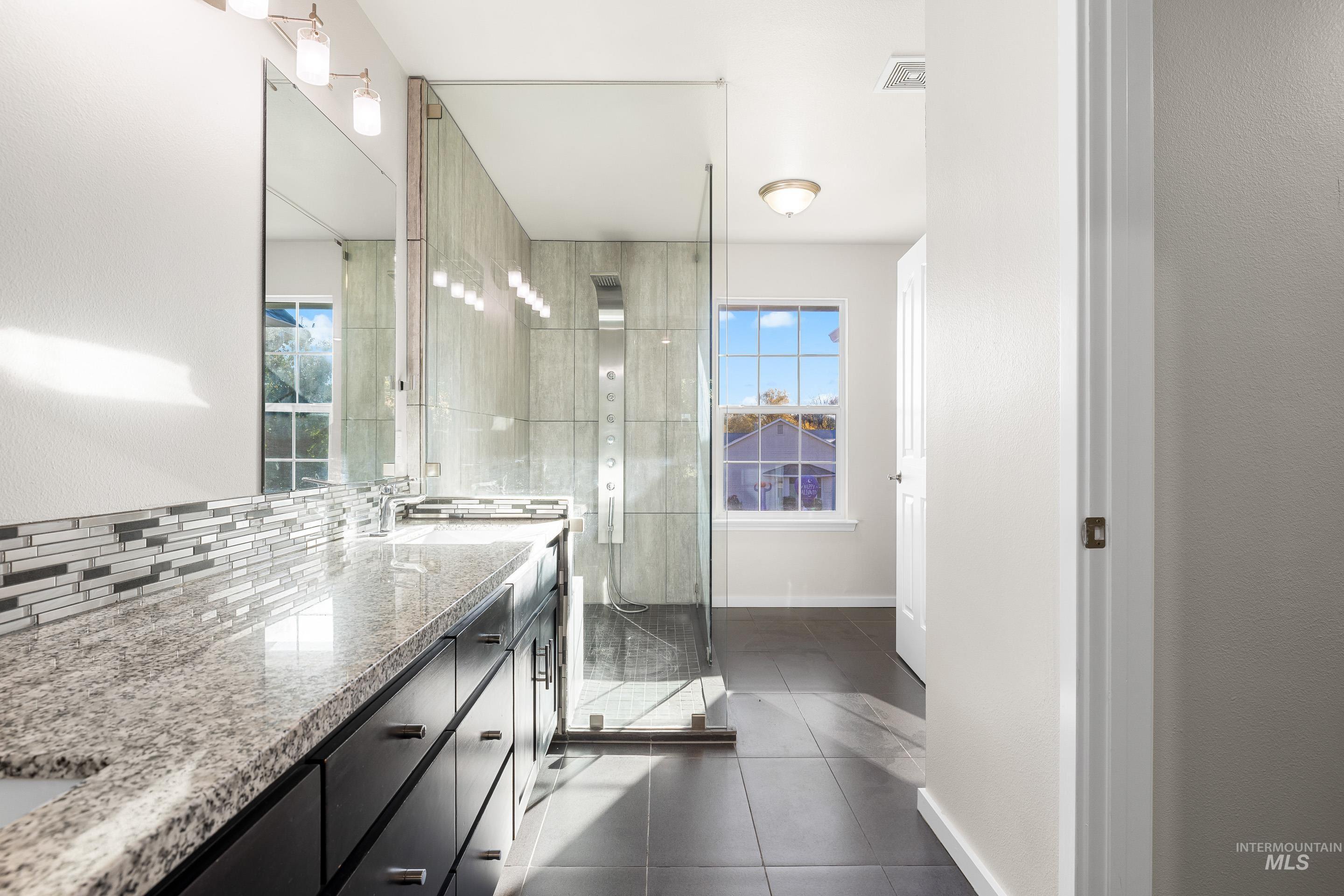 13972 W Chatsworth, Boise, Idaho 83713, 5 Bedrooms, 3.5 Bathrooms, Residential For Sale, Price $685,000, 98966237