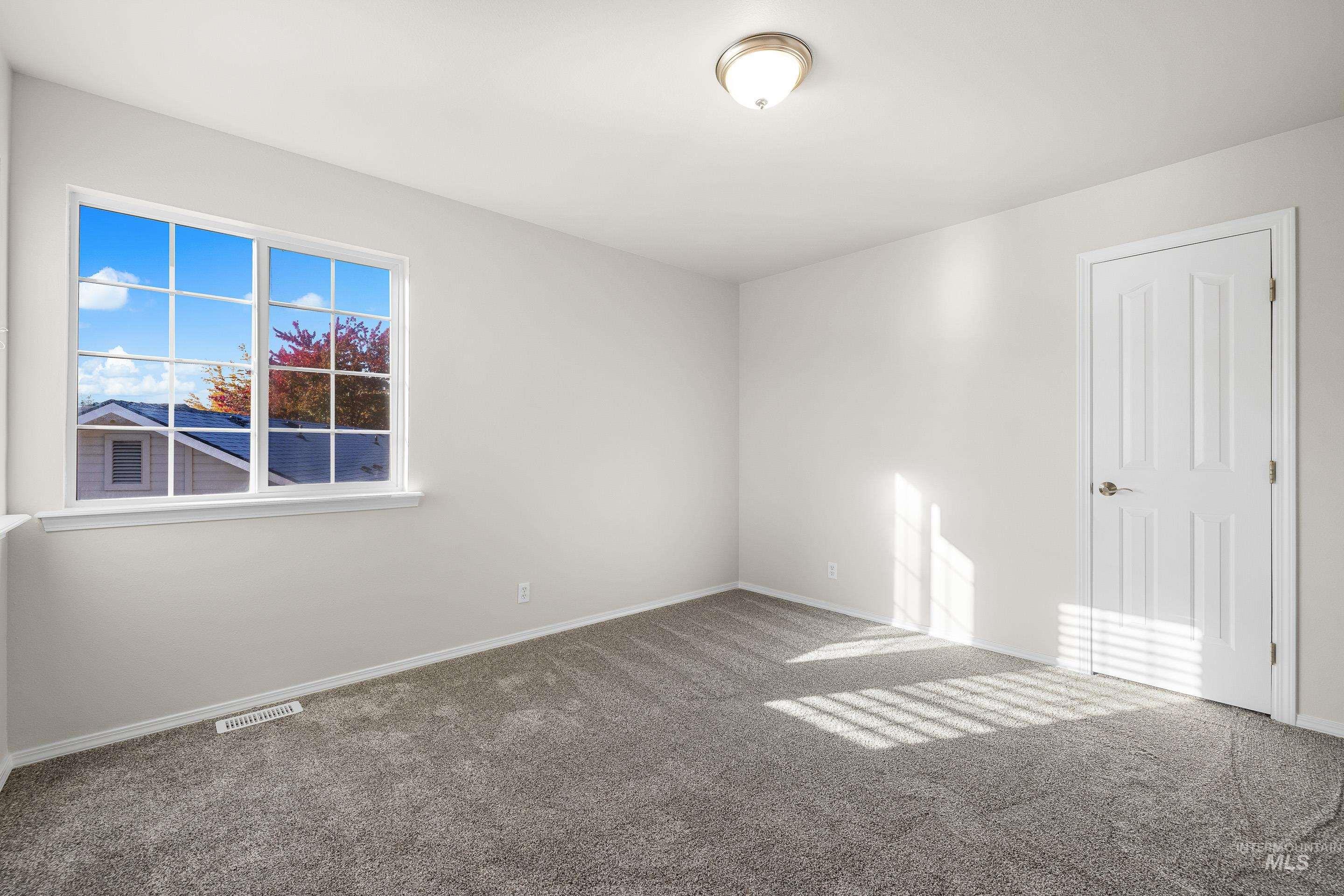 13972 W Chatsworth, Boise, Idaho 83713, 5 Bedrooms, 3.5 Bathrooms, Residential For Sale, Price $685,000, 98966237